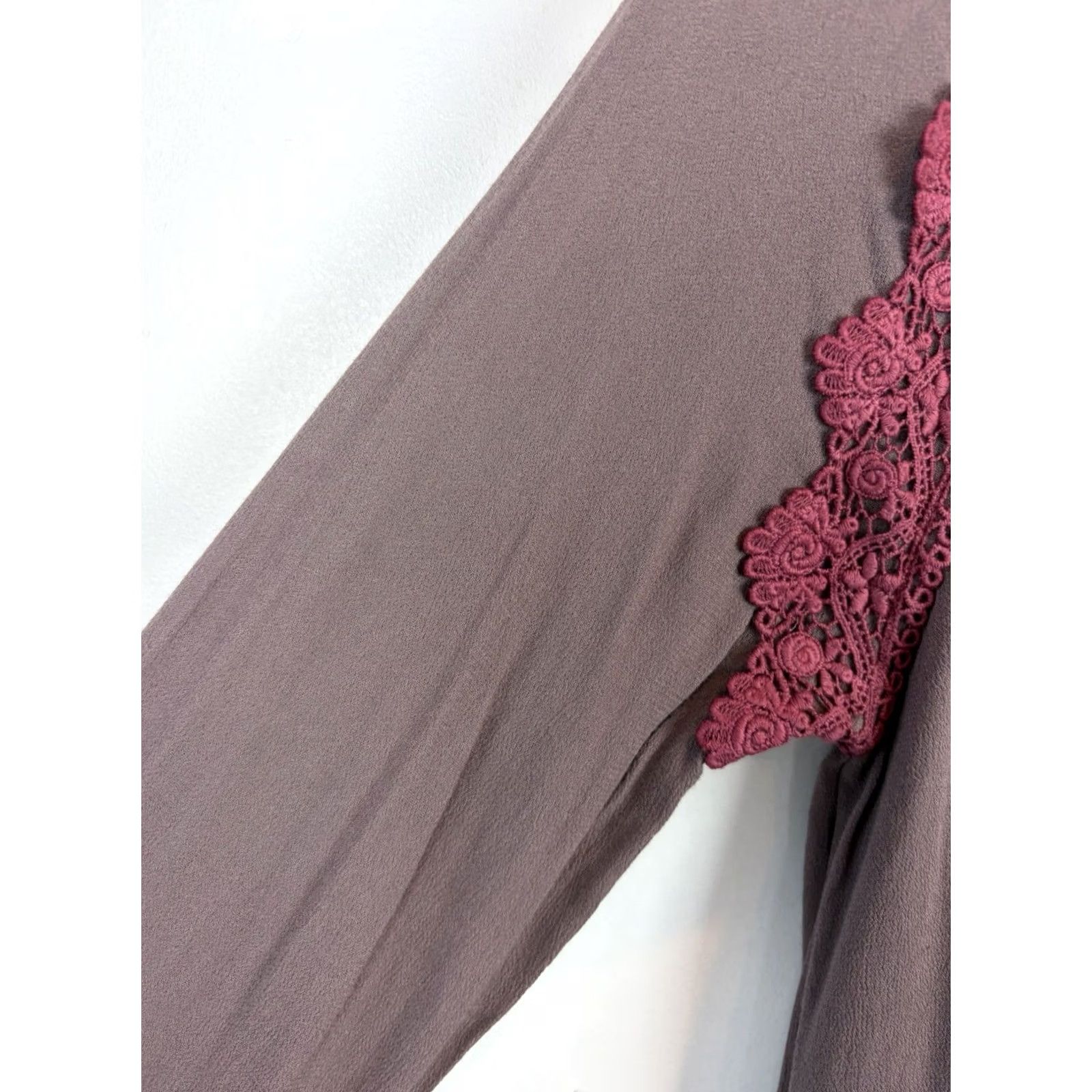 Bell UMGEE Dress Women M Boho Brown Floral Embroidered Bell Sleeve Mini Short V-Neck Size M / US 6-8 / IT 42-44 - 7 Thumbnail