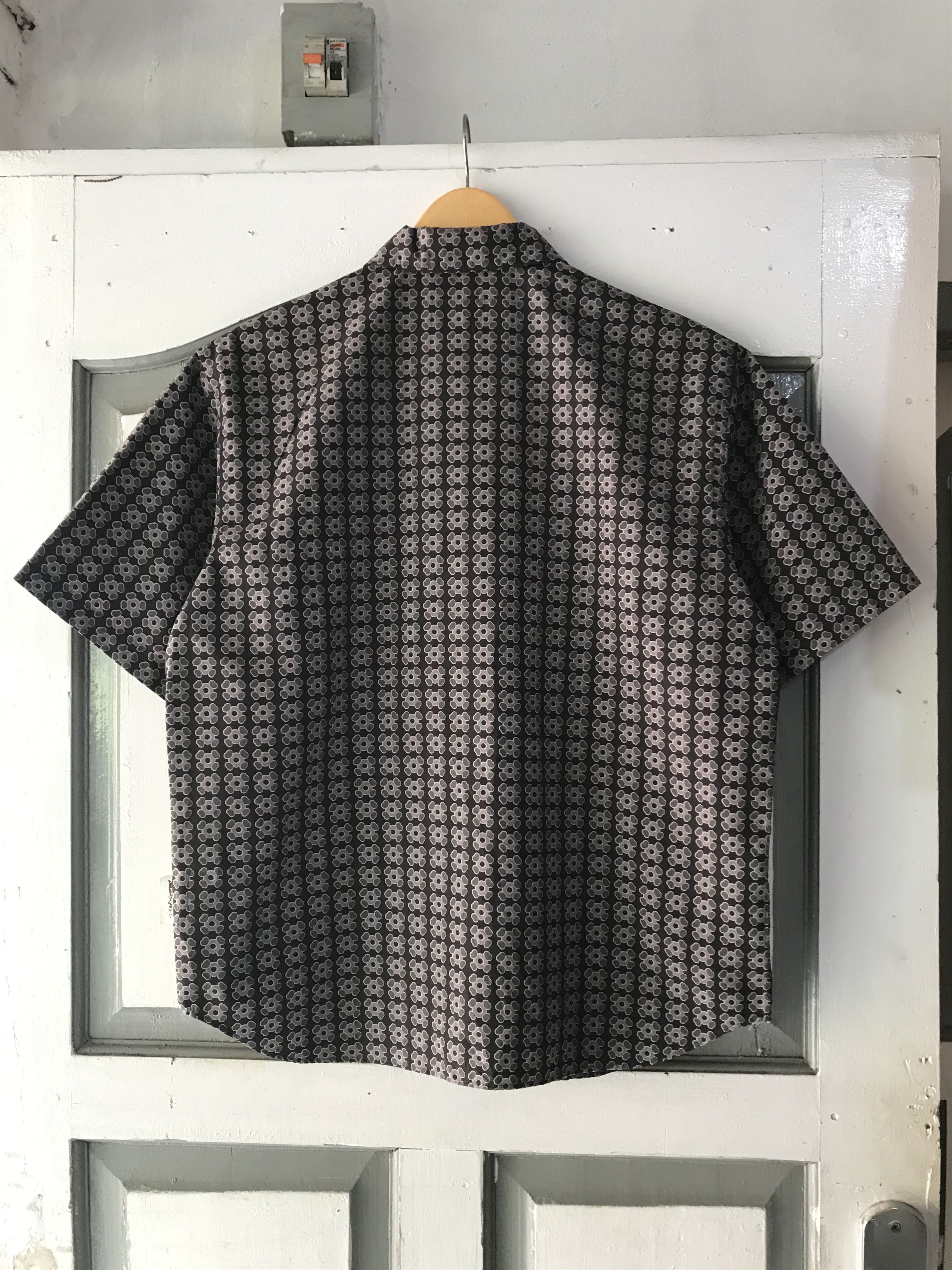 Jun Takahashi × Undercover Vintage 00s Undercover Jun Takahashi Shirts Size US M / EU 48-50 / 2 - 2 Thumbnail