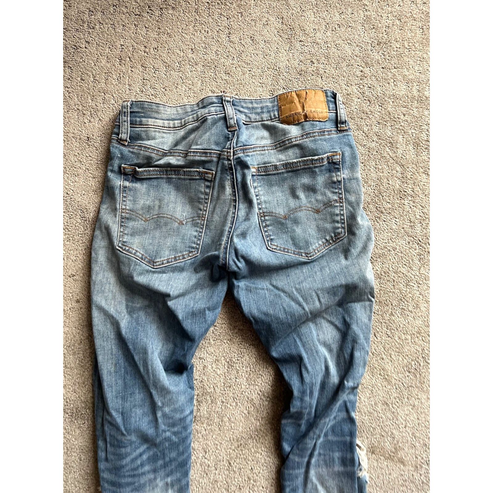 American Eagle Outfitters American Eagle Outfitters Jeans Men's Skinny 28x32 Light Wash Blue Destroyed Distressd Mens Size US 28 / EU 44 - 2 Thumbnail
