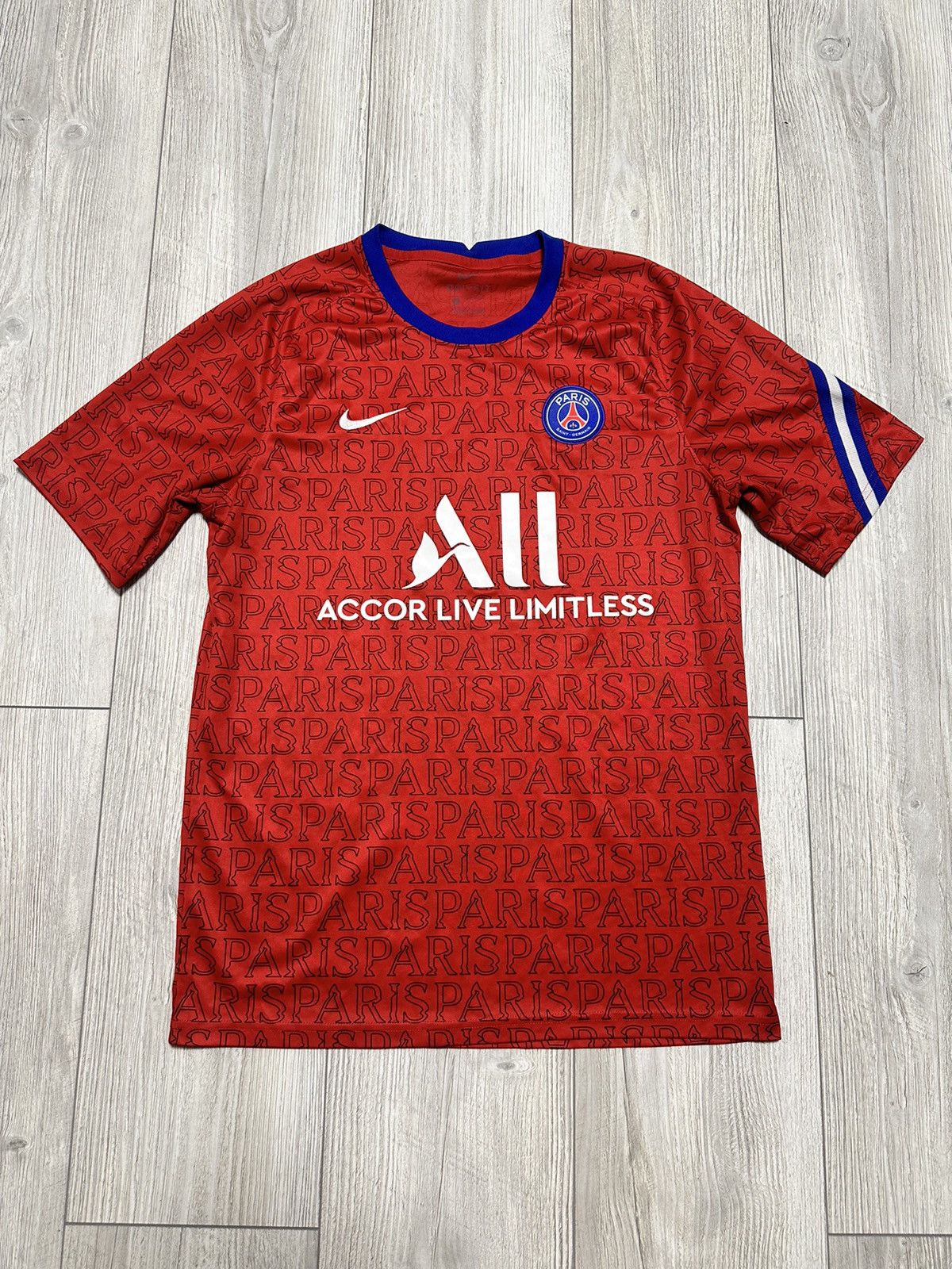 Vintage Nike PSG Paris Saint Germain Red Jersey CD5816-658 Size US M / EU 48-50 / 2 - 1 Thumbnail