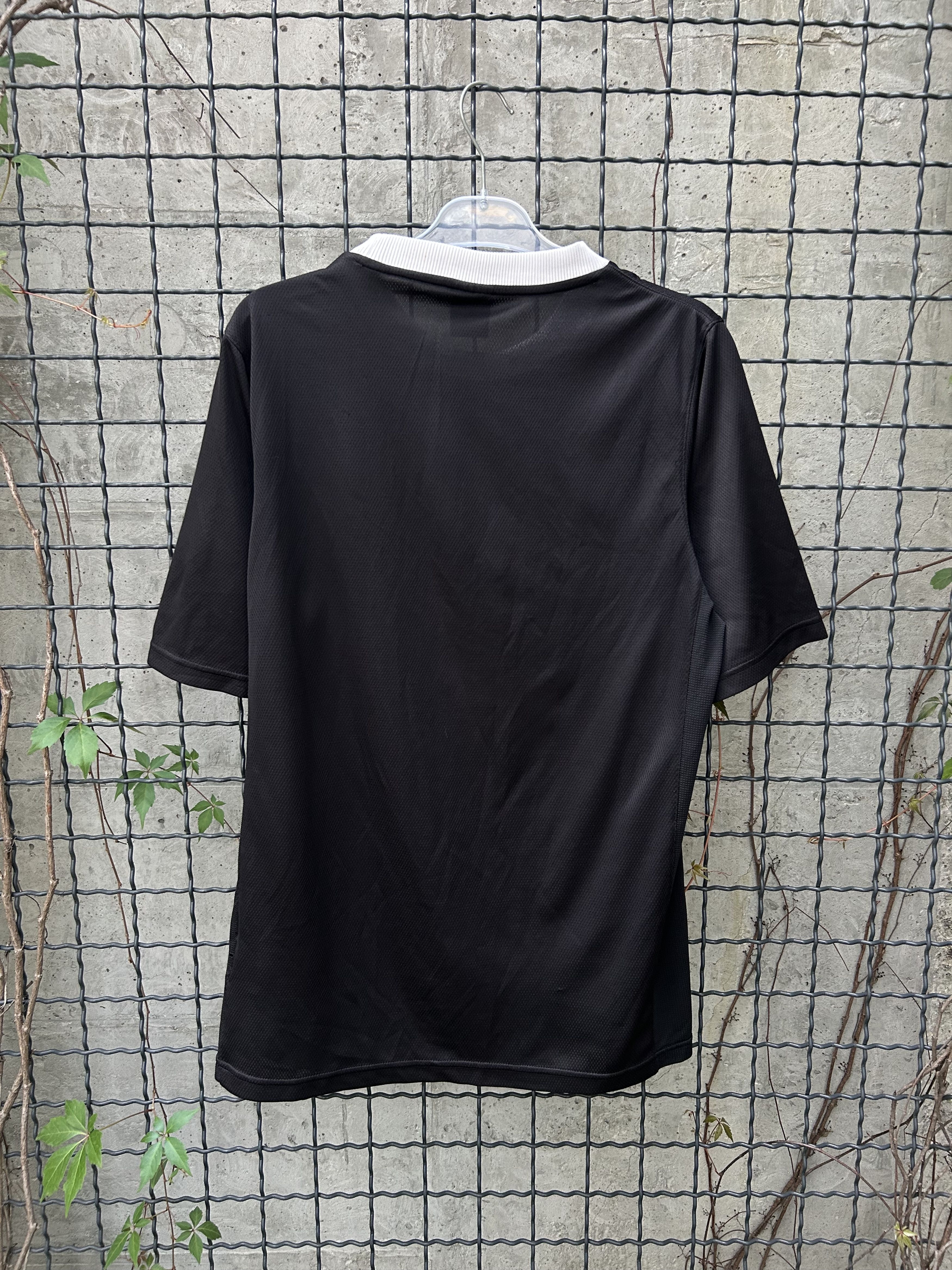 Nike Vintage 90s Nike Fit Embroidered Logo Swoosh T-Shirt Size US M / EU 48-50 / 2 - 2 Thumbnail
