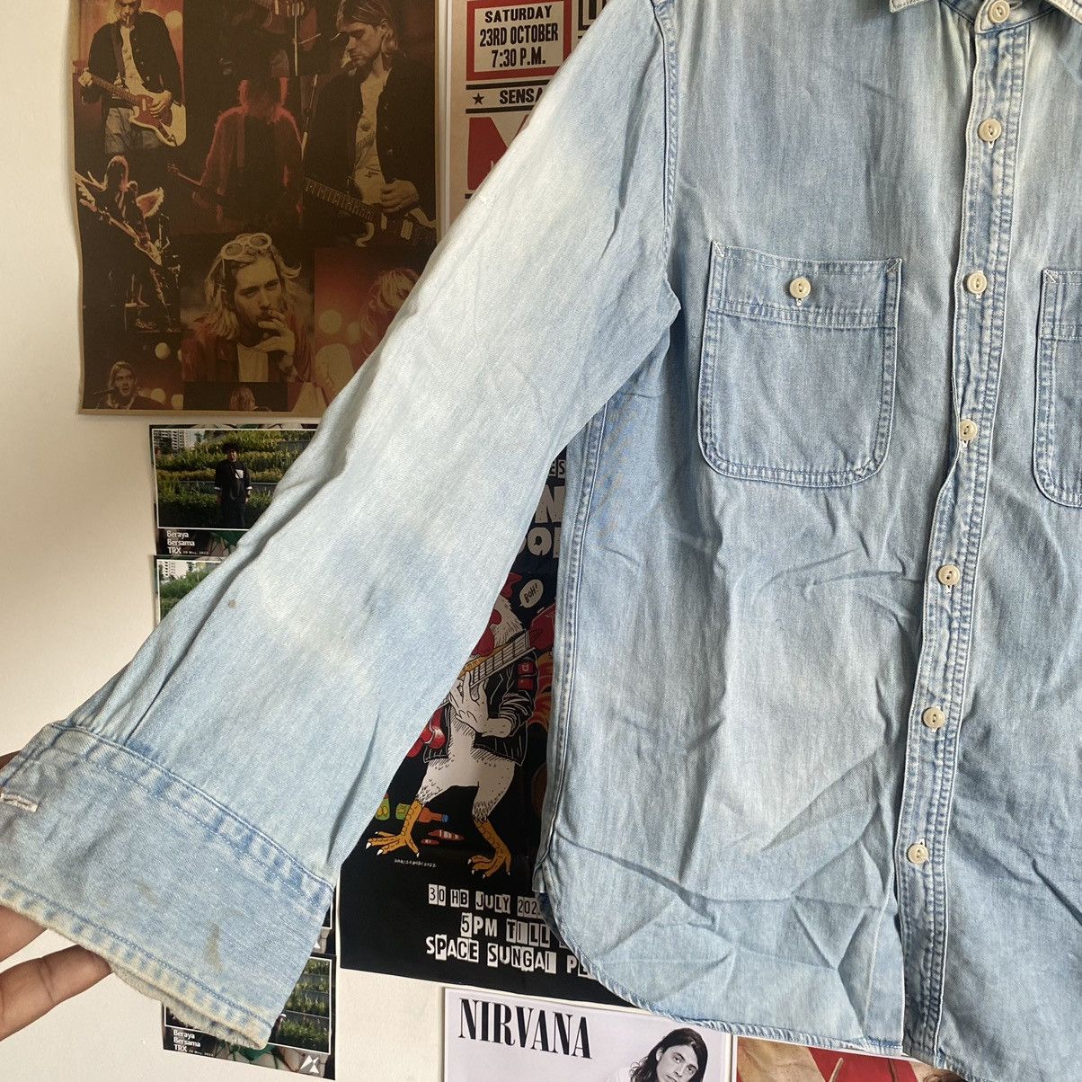 Uniqlo Vintage Uniqlo Selvedge Washed Blue Button Down Shirts Size US M / EU 48-50 / 2 - 2 Thumbnail