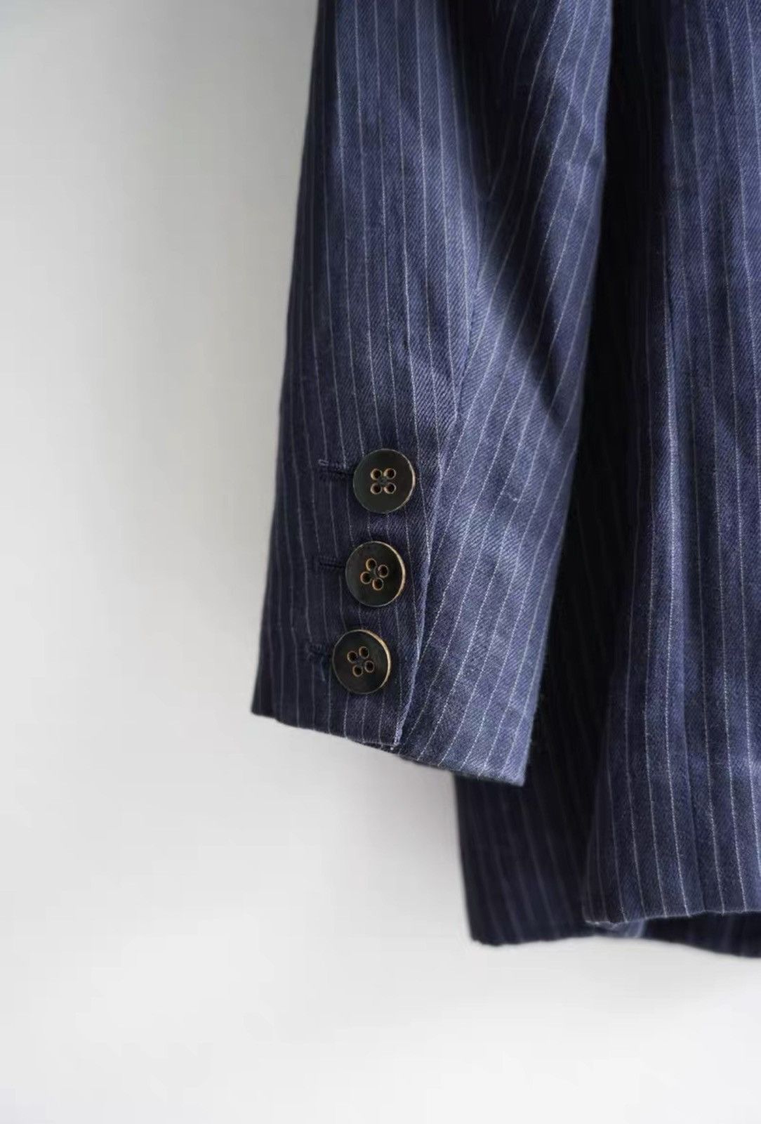 Yohji Yamamoto Yohji Yamamoto Tortoise Shell Button Linen Stripe Blazer K4 Size US L / EU 52-54 / 3 - 6 Thumbnail