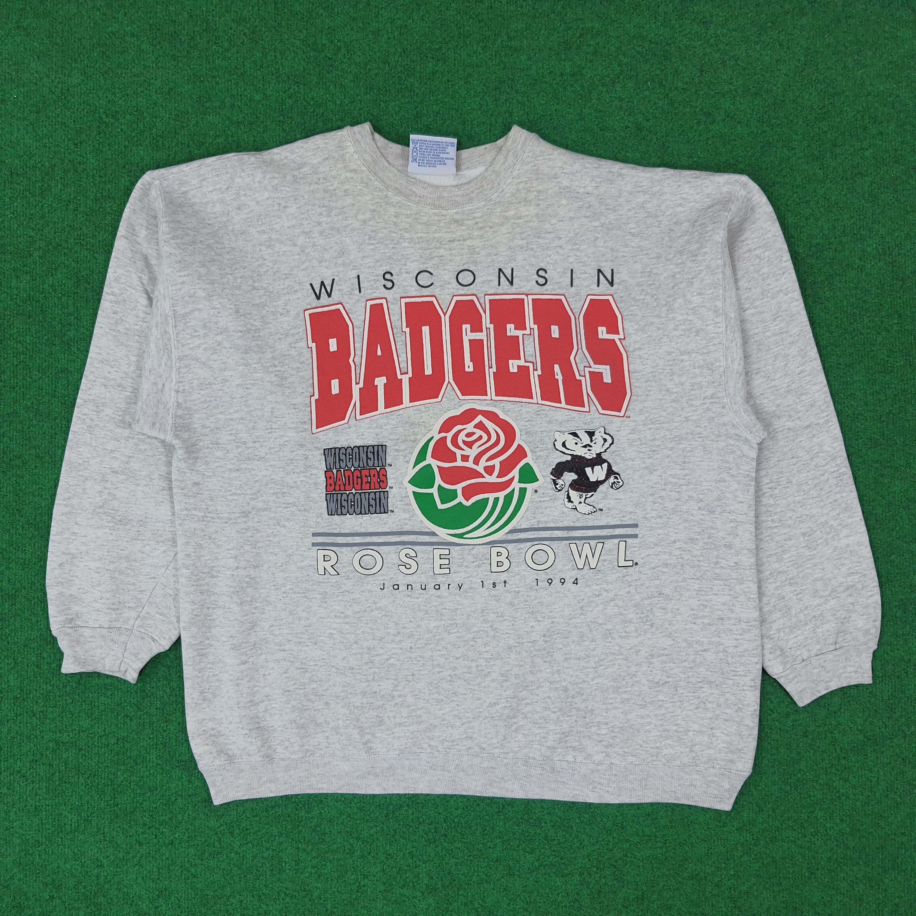 Vintage NFL Wisconsin Badgers Football Sweatshirt C243N30