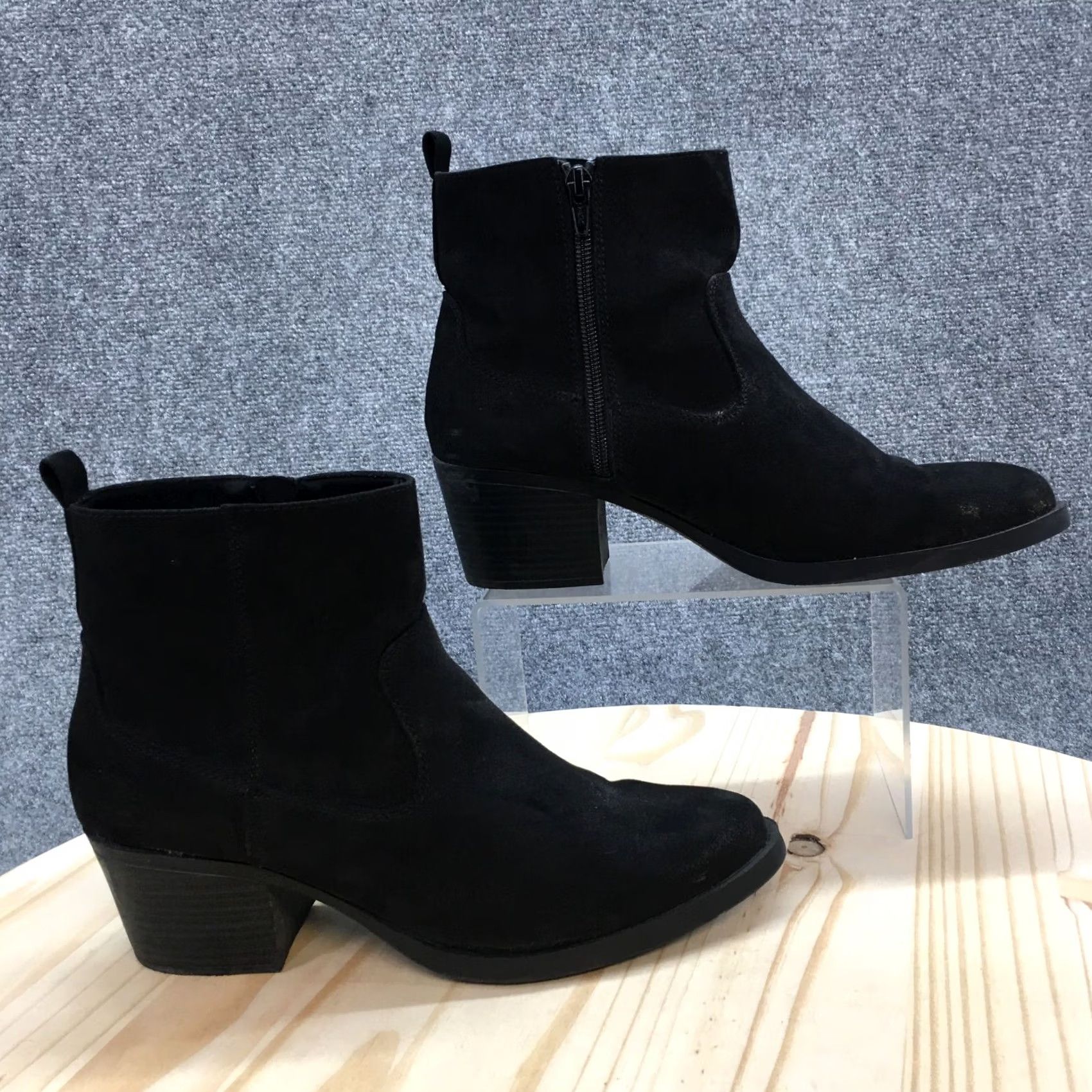 Old Navy Old Navy Chelsea Boots Womens 9 Black Suede Casual Chelsea Boot Matte Almond Toe Size US 9 / IT 39 - 2 Thumbnail