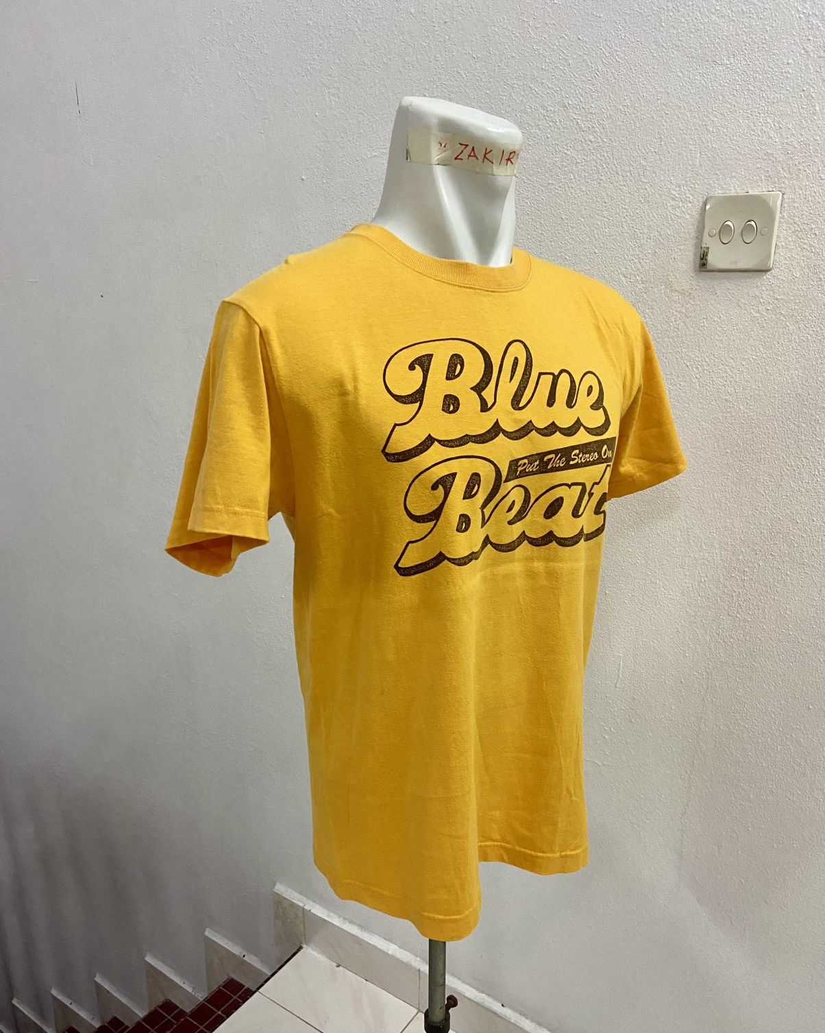 Other RED HOT MAMA BLUE BEAT RECORDS TEE Size US M / EU 48-50 / 2 - 4 Thumbnail