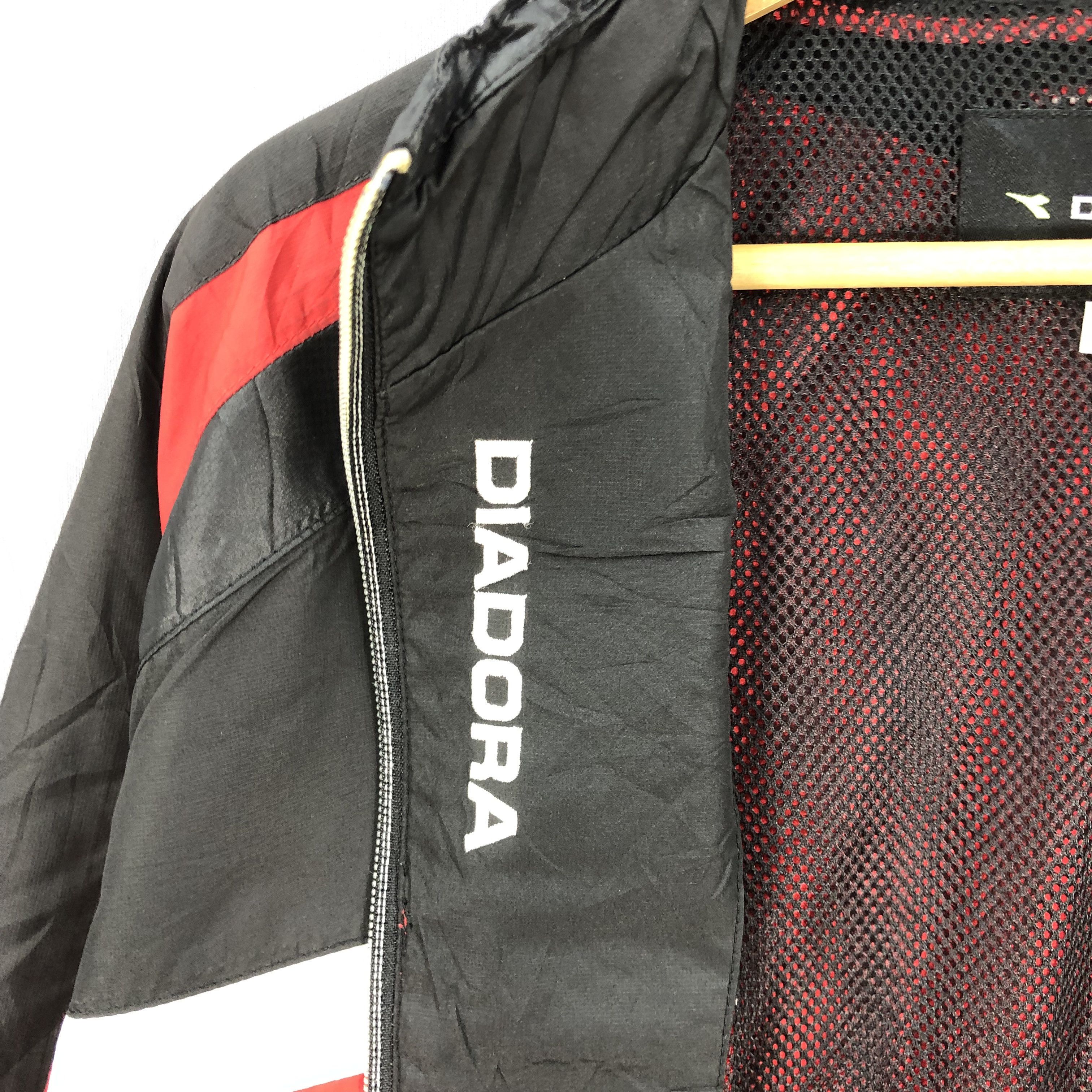 Diadora × Vintage Vintage Diadora Windbreaker Jacket Size US L / EU 52-54 / 3 - 12 Thumbnail