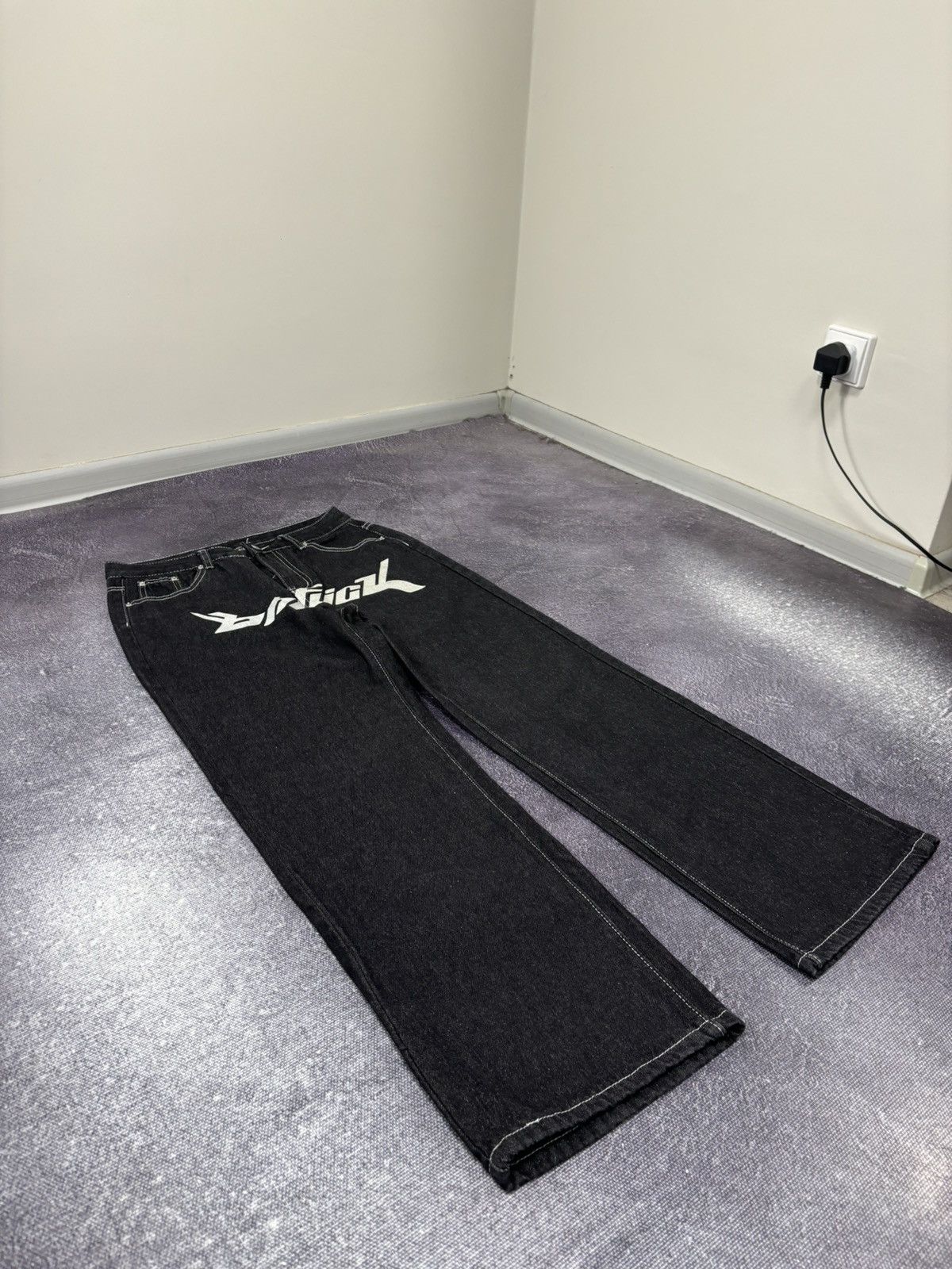 Vintage Vintage Skategang Fuck Hip Hop Y2K Black Rap Baggy Jeans Size US 30 / EU 46 - 4 Thumbnail