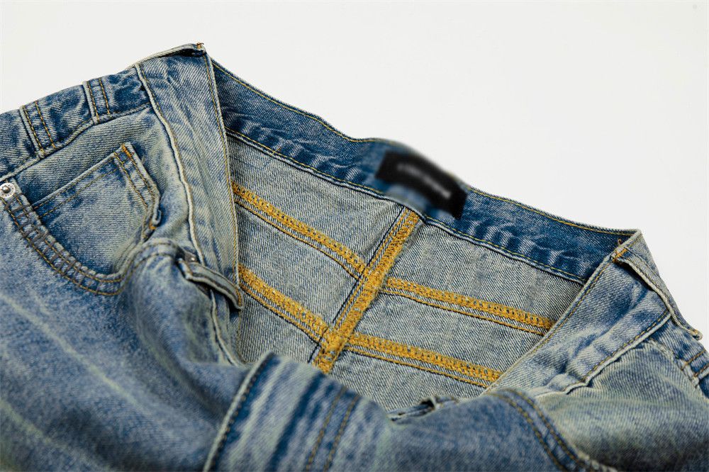 Vintage Men's loose casual vintage American washed distressed jeans Size US 32 / EU 48 - 4 Thumbnail