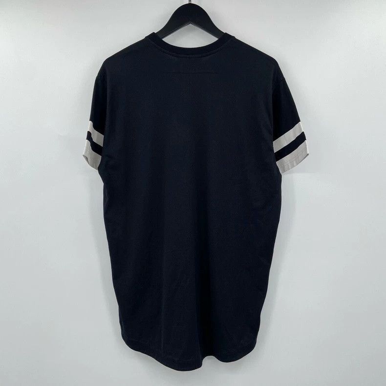 Givenchy Givenchy Givenchy Digital Print Short Sleeve Shirt -2507 Size US XXS / EU 40 - 2 Thumbnail