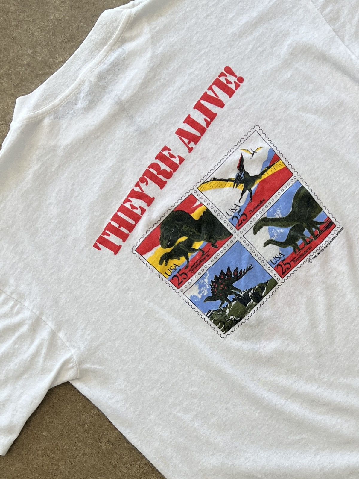 Vintage Vintage 1989 Stamp Hoe to Lick A T-Rex Dino Stamp Medium Size US M / EU 48-50 / 2 - 4 Thumbnail