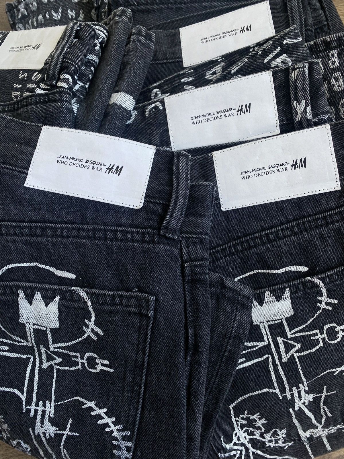 H&M × Jean-Michel Basquiat × Who Decides War Who Decides War Baggy denim jeans H&M x Basquiat x Ev&Tela Size US 33 - 2 Thumbnail