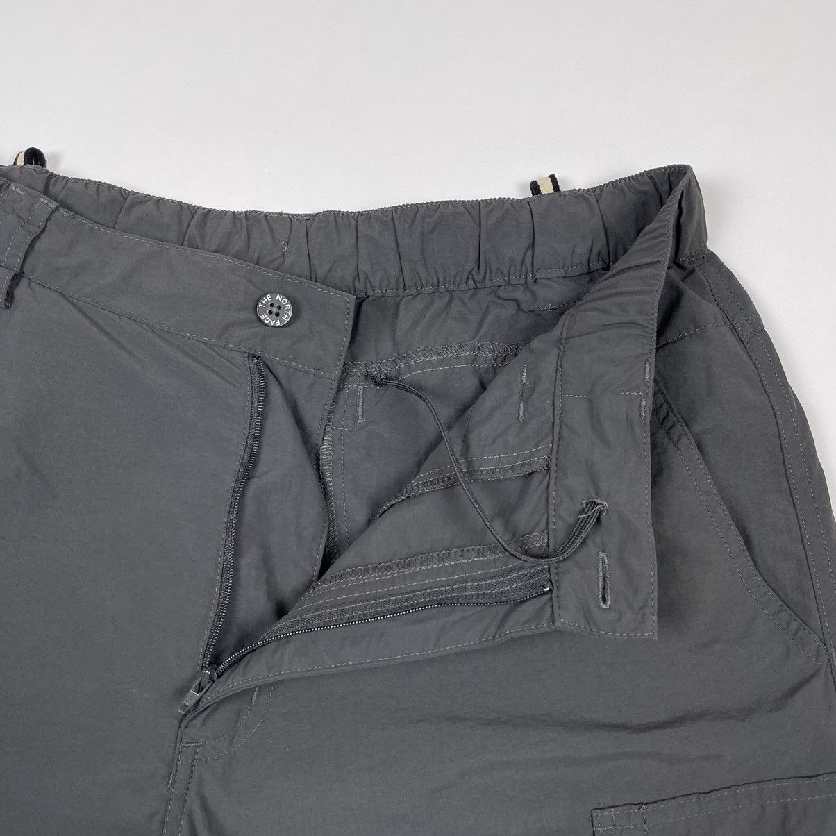 The North Face The North Face Cargo Transformer Pants Shorts Size US 32 / EU 48 - 8 Thumbnail