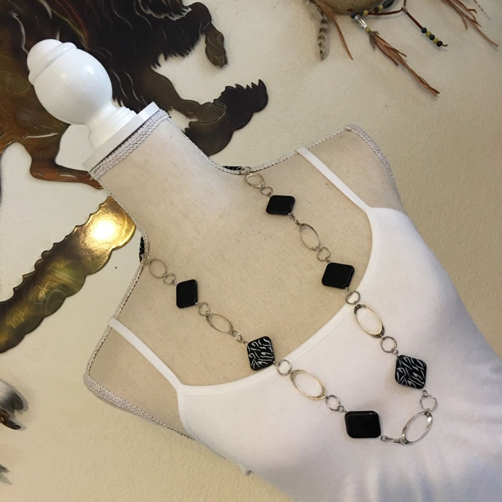 Vintage Vintage plastic disc silver link long necklace Size ONE SIZE - 3 Thumbnail