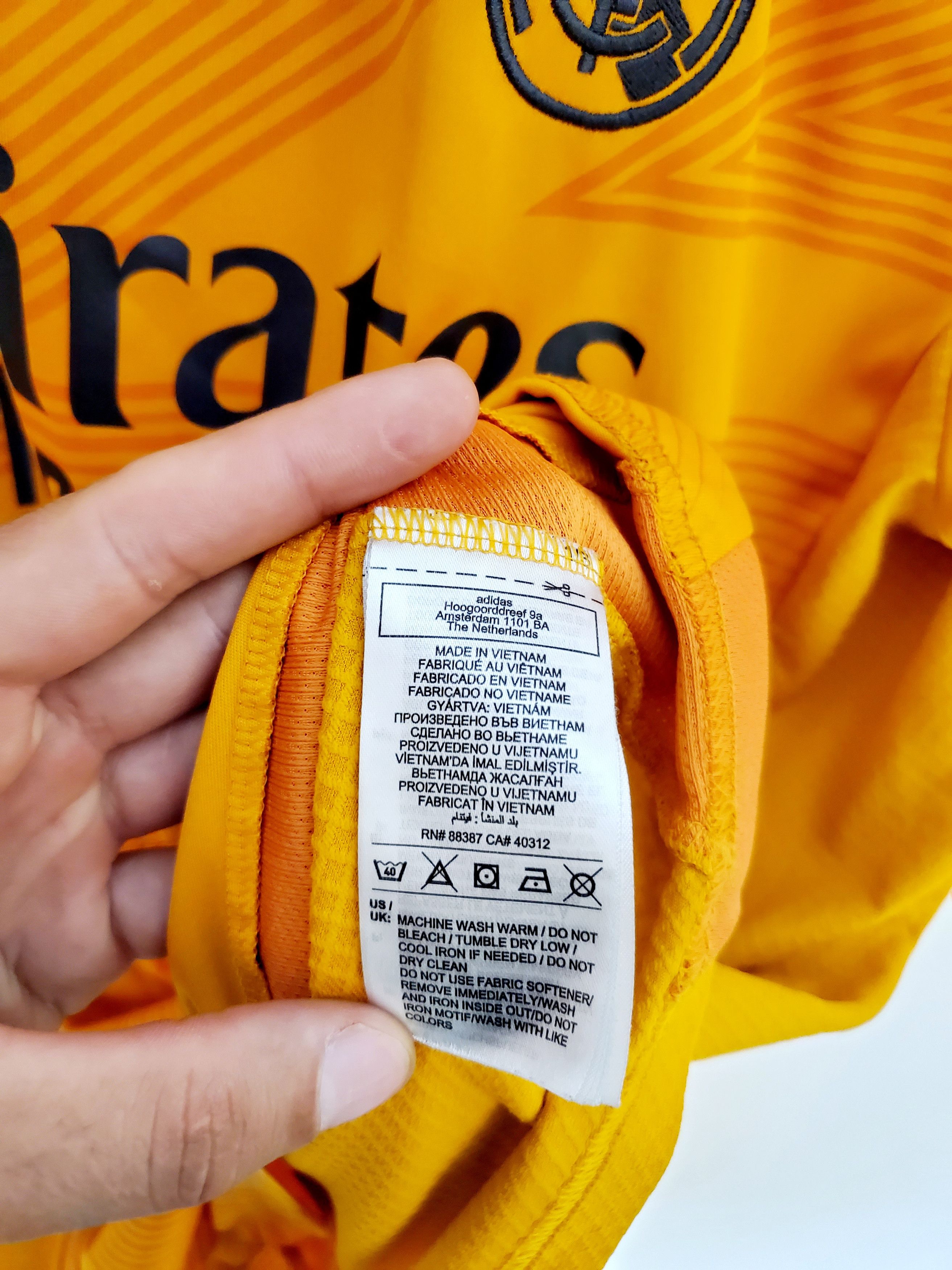 Adidas Adidas Real Madrid 2024/25 Away # 8 Valverde jersey L Size US L / EU 52-54 / 3 - 6 Thumbnail