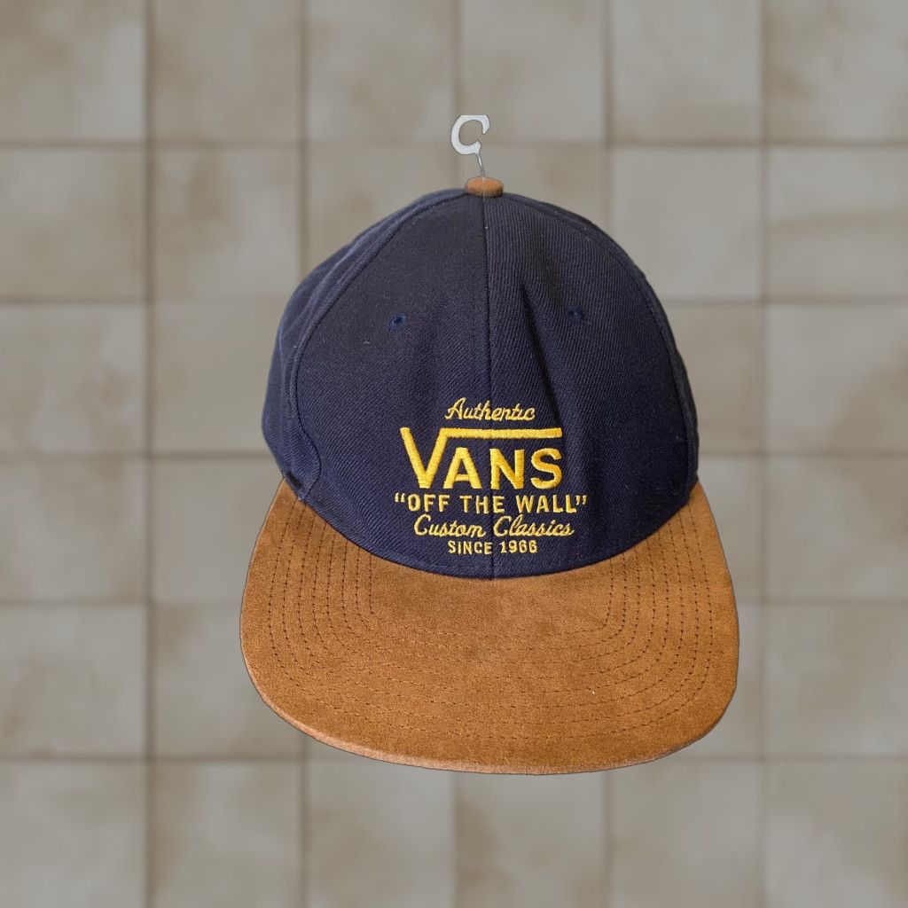 Vans VANS Logo Adjustable Cap Snapback Hat Suede Bill Black Men Size Adjustable Off the Wall Size ONE SIZE - 1 Thumbnail