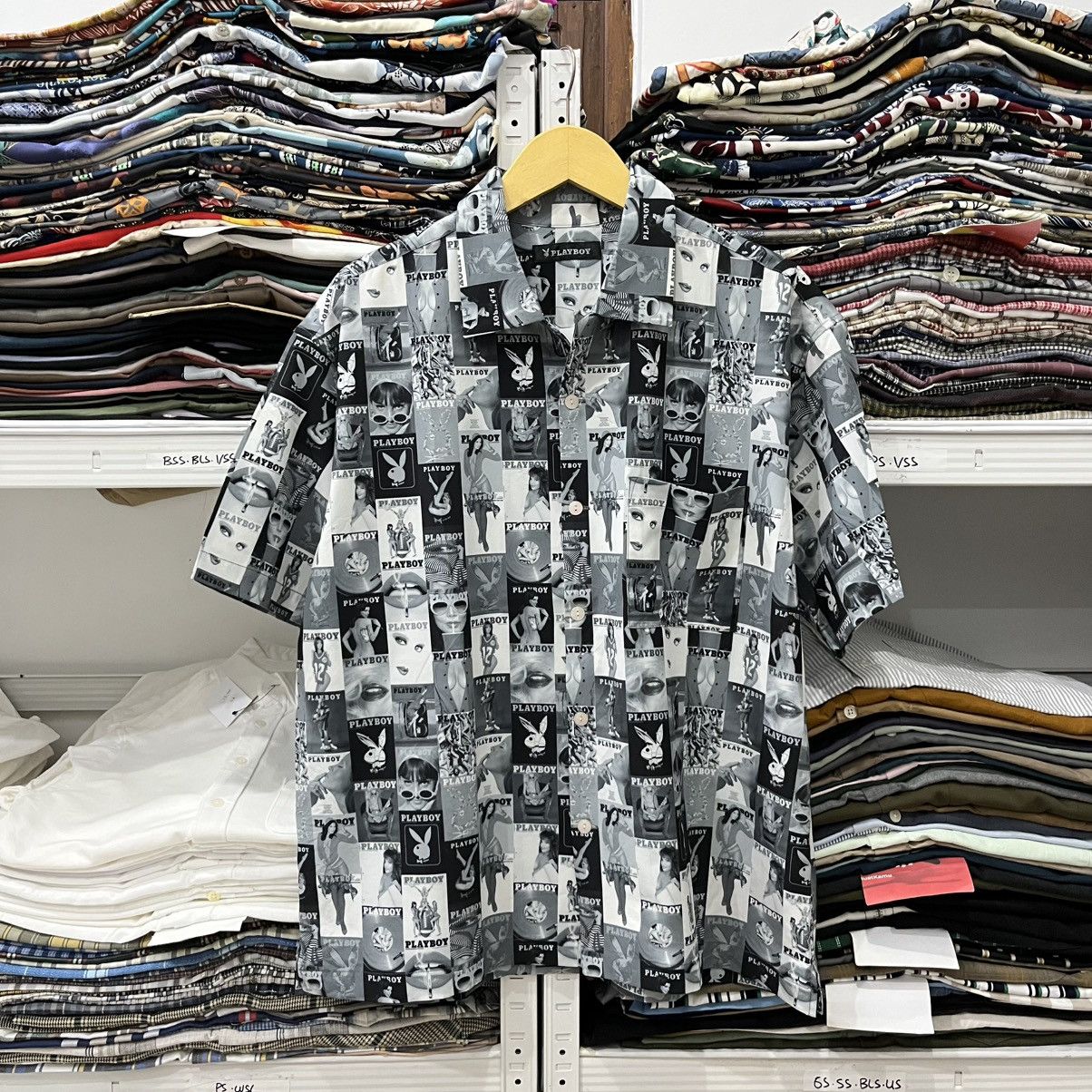 Playboy Playboy printed shirt Size US L / EU 52-54 / 3 - 1 Thumbnail