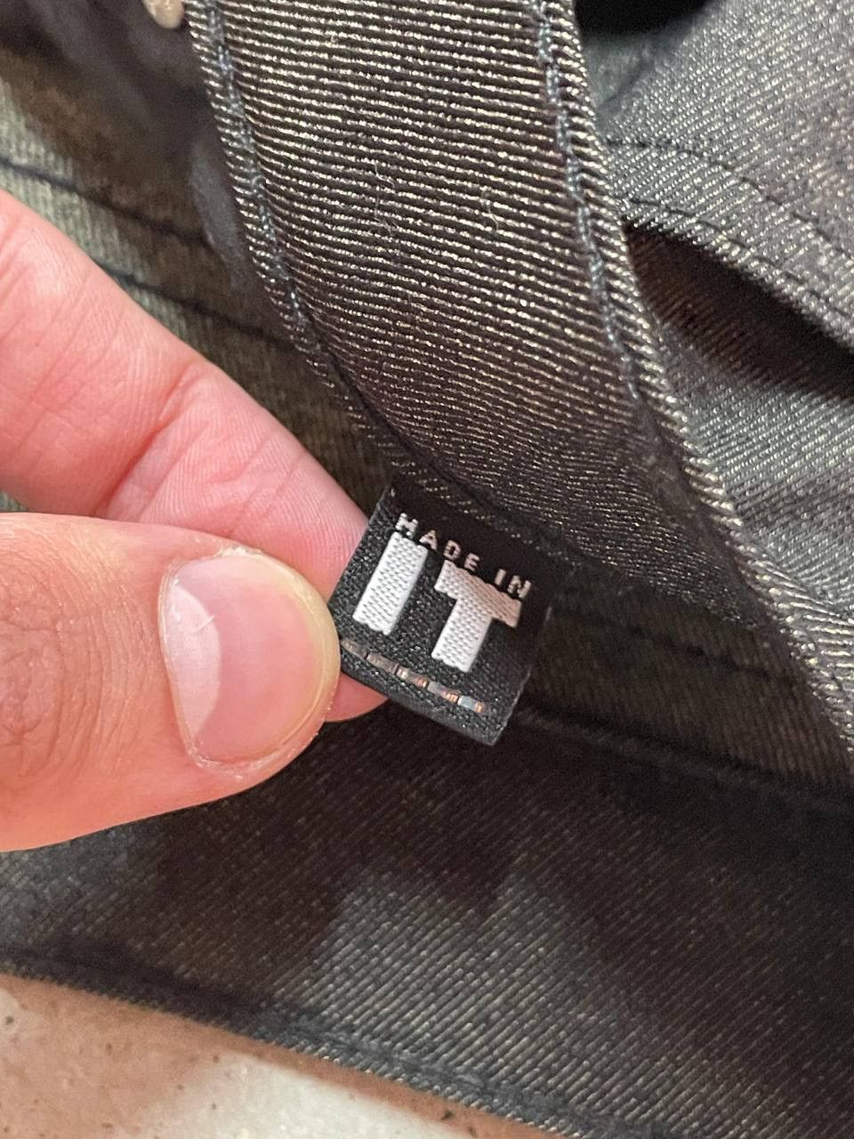 Versace Vintage Versace Pants Medusa Buttons / Patch Size US 33 - 11 Thumbnail