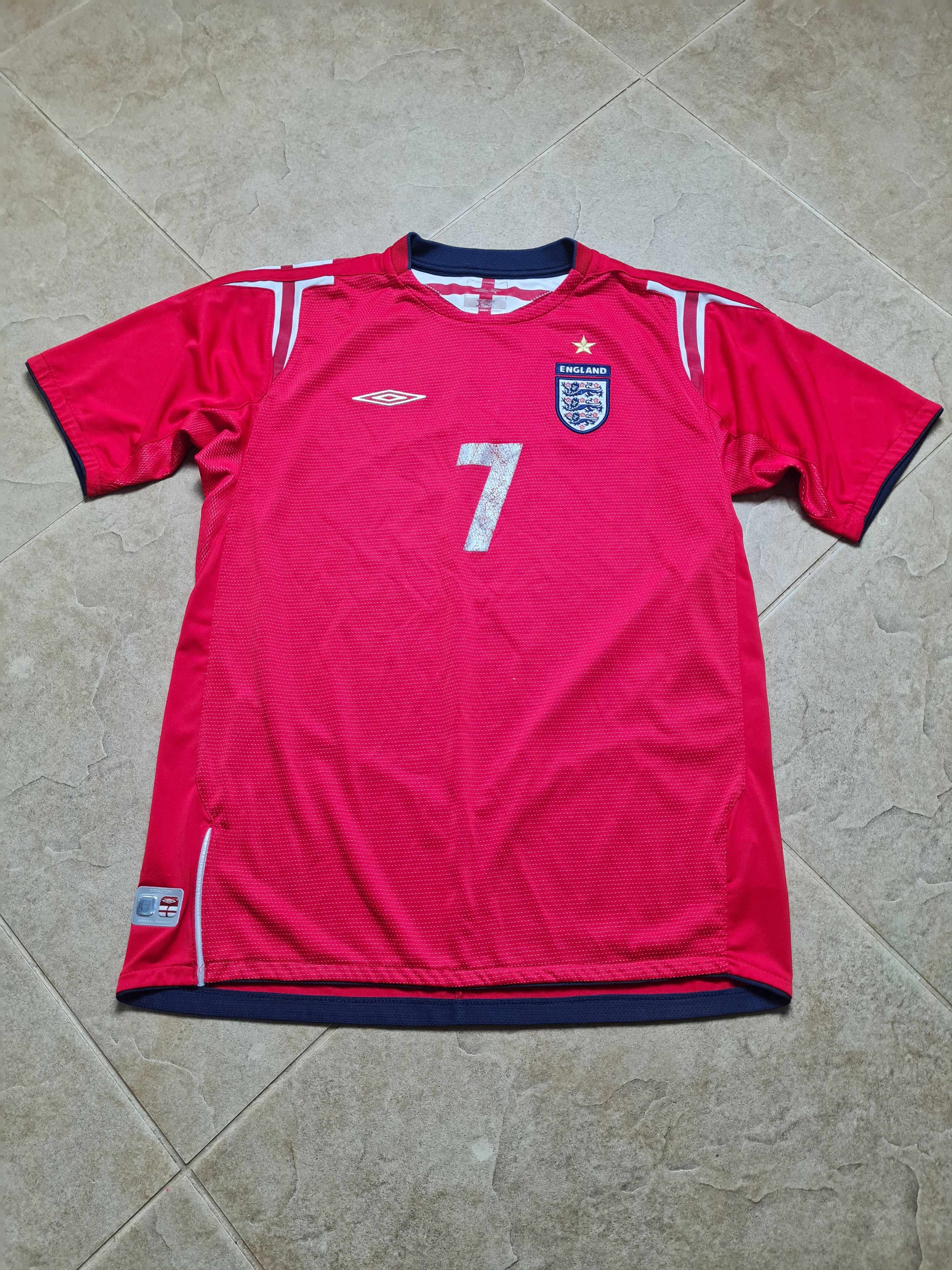 Umbro 2004/2006 England 7 Beckham Red Away Soccer Shirt Kit Umbro Size US S / EU 44-46 / 1 - 19 Thumbnail