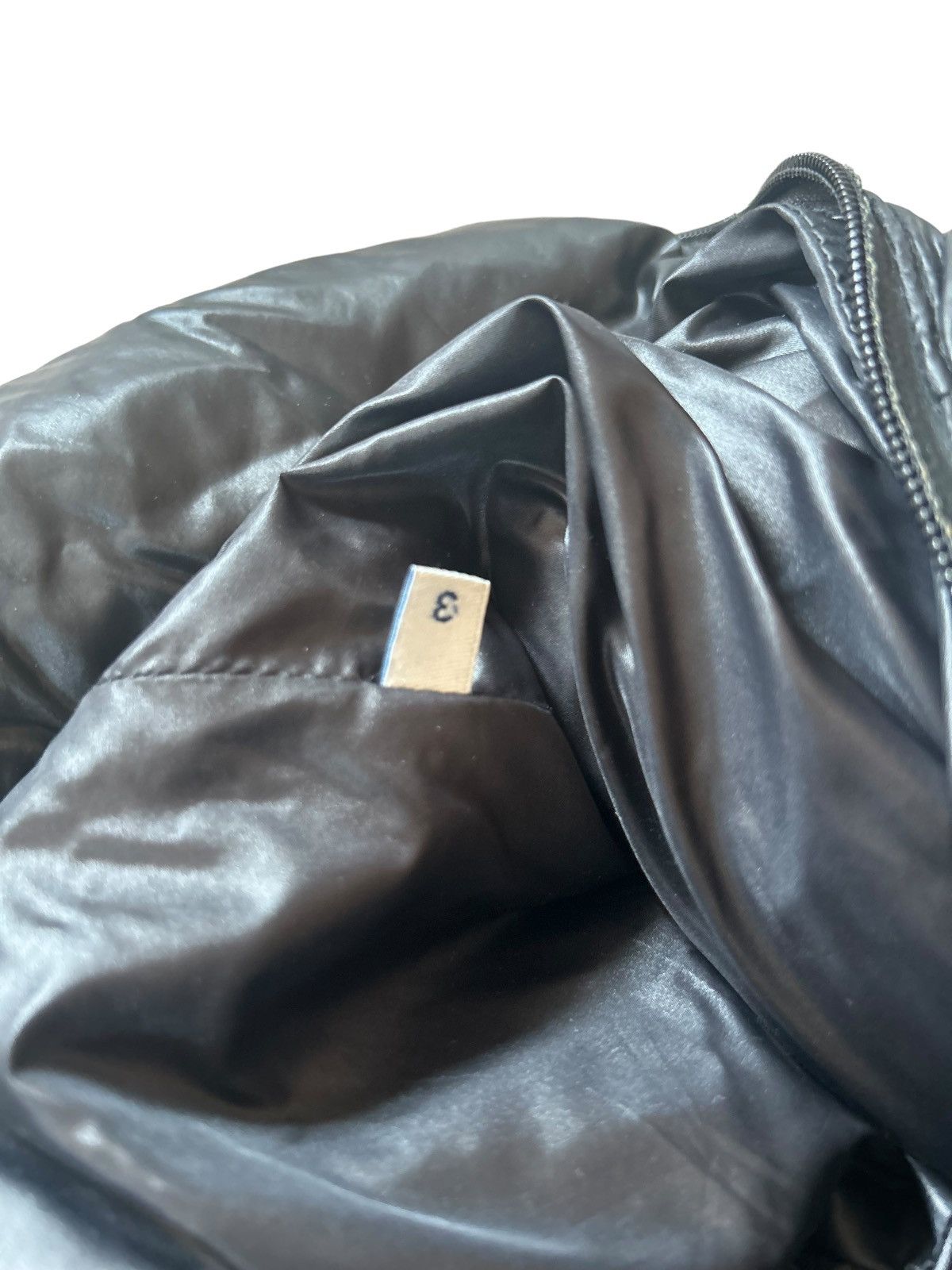 Moncler Moncler Grenoble down jacket badge puffer Size US M / EU 48-50 / 2 - 7 Thumbnail