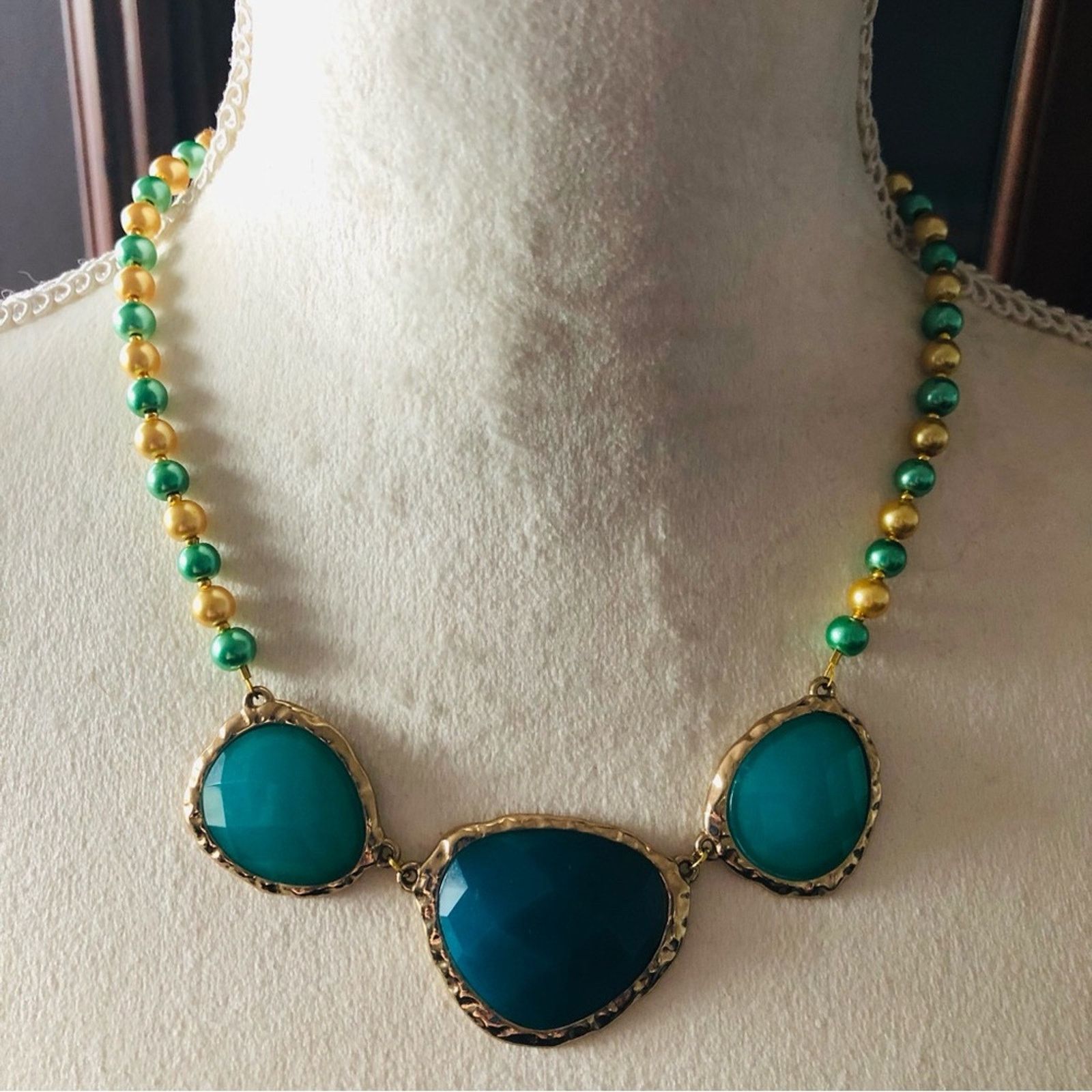 Handmade Handcrafted repurpose teal green dome glass Pearl necklace Size ONE SIZE - 2 Thumbnail