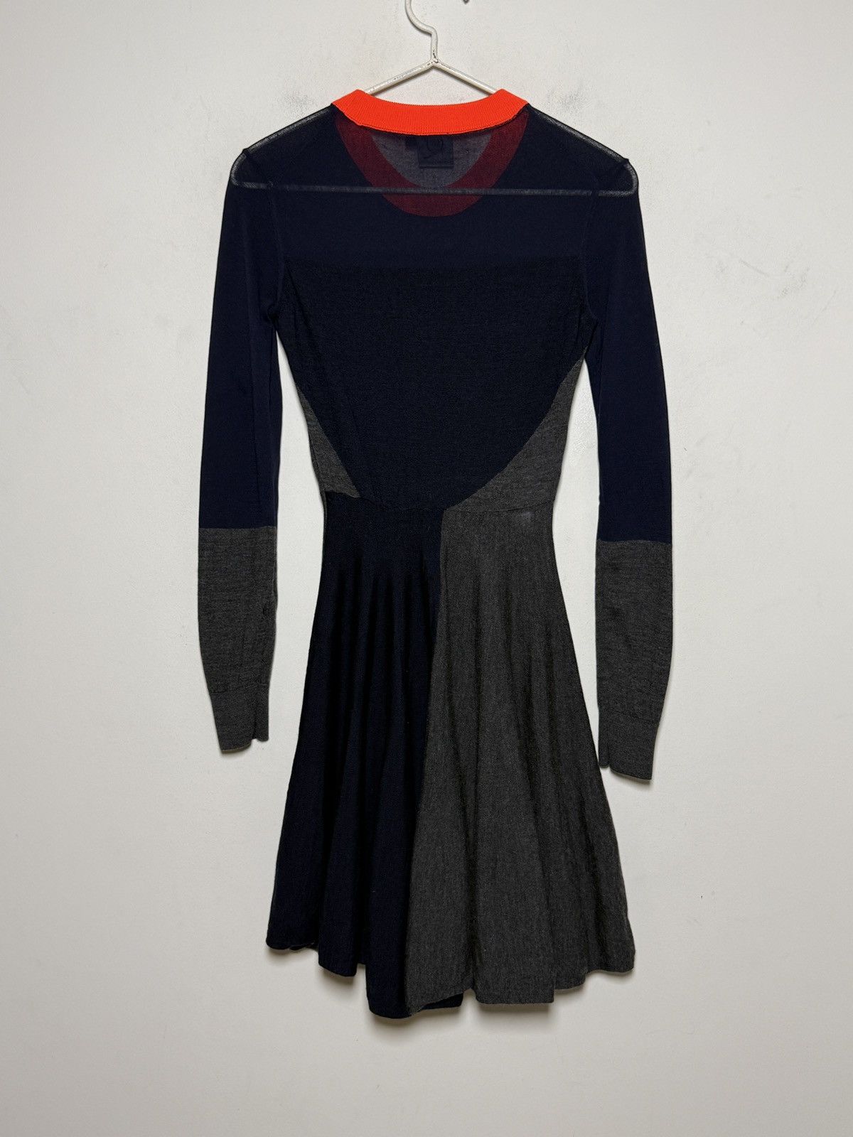 Alexander McQueen alexander mcqueen wool panelled dress Size XS / US 0-2 / IT 36-38 - 8 Thumbnail