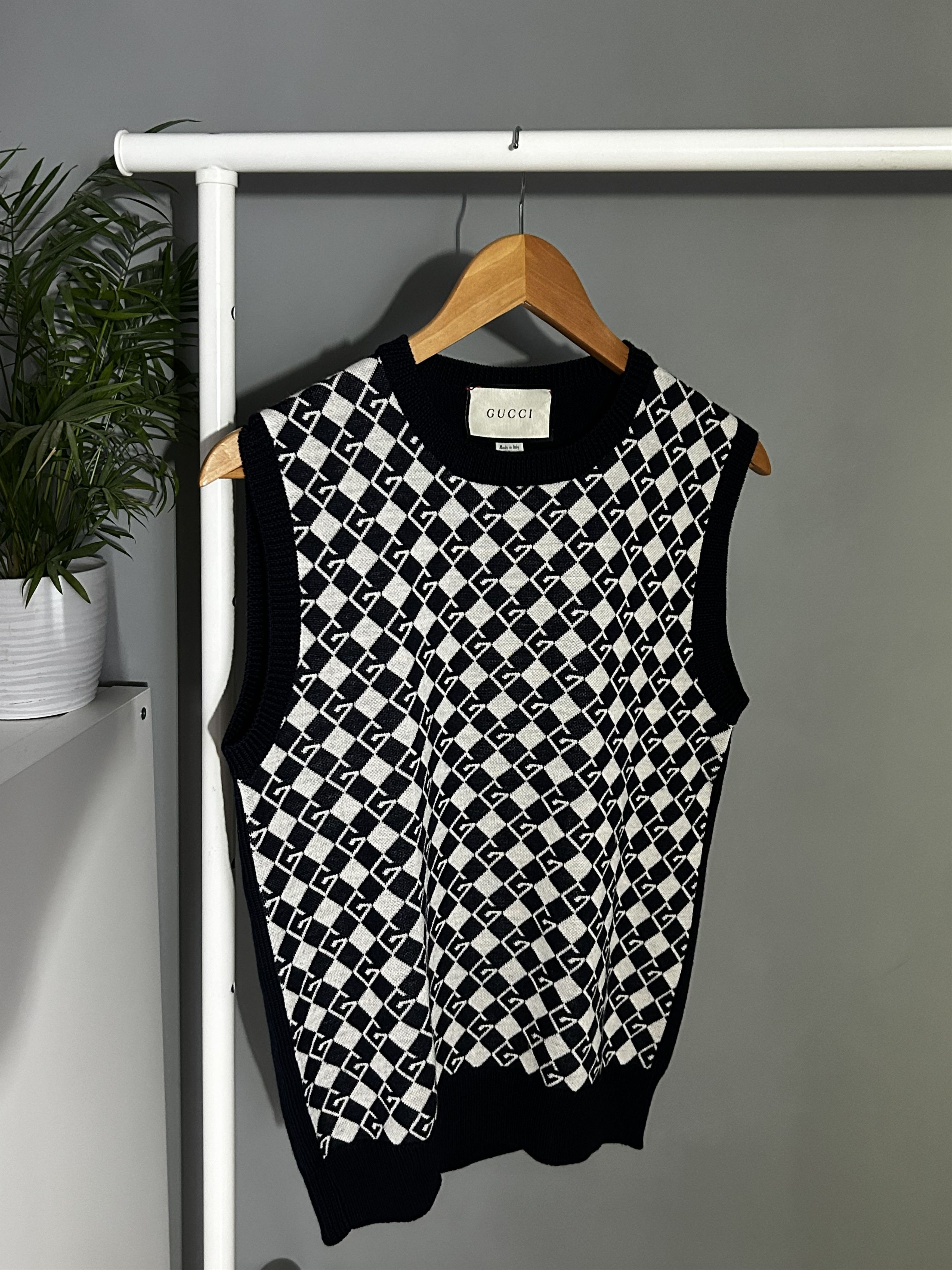 Gucci Gucci - Logo-Jacquard Wool Sweater Vest - Midnight blue Size US S / EU 44-46 / 1 - 1 Thumbnail