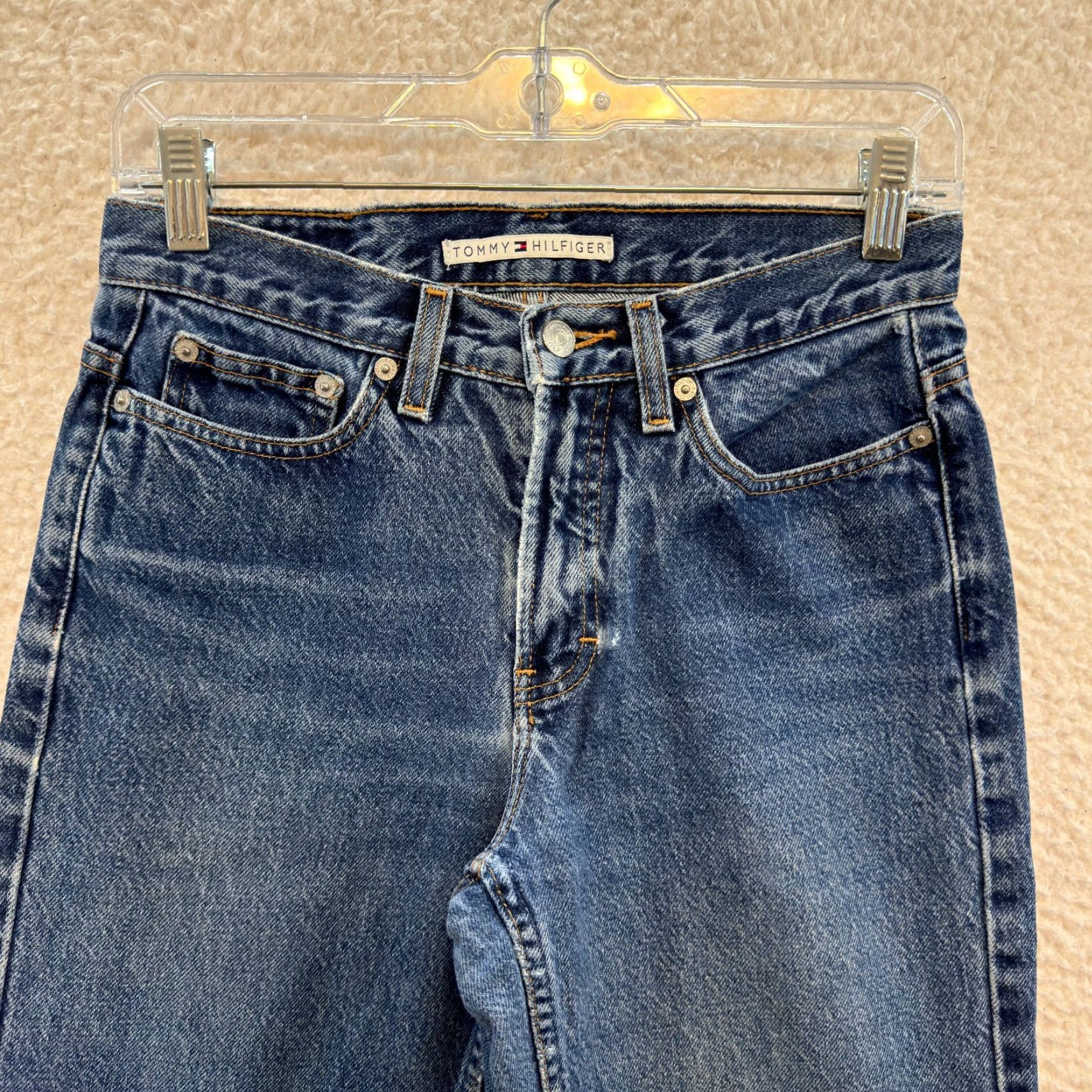 Tommy Hilfiger VINTAGE Tommy Hilfiger Jeans Womens 2 4 25 26 Denim Blue 90s Straight Tapered Leg Mid Rise Grunge Mens Womens Size 26" / US 2 / IT 38 - 3 Thumbnail