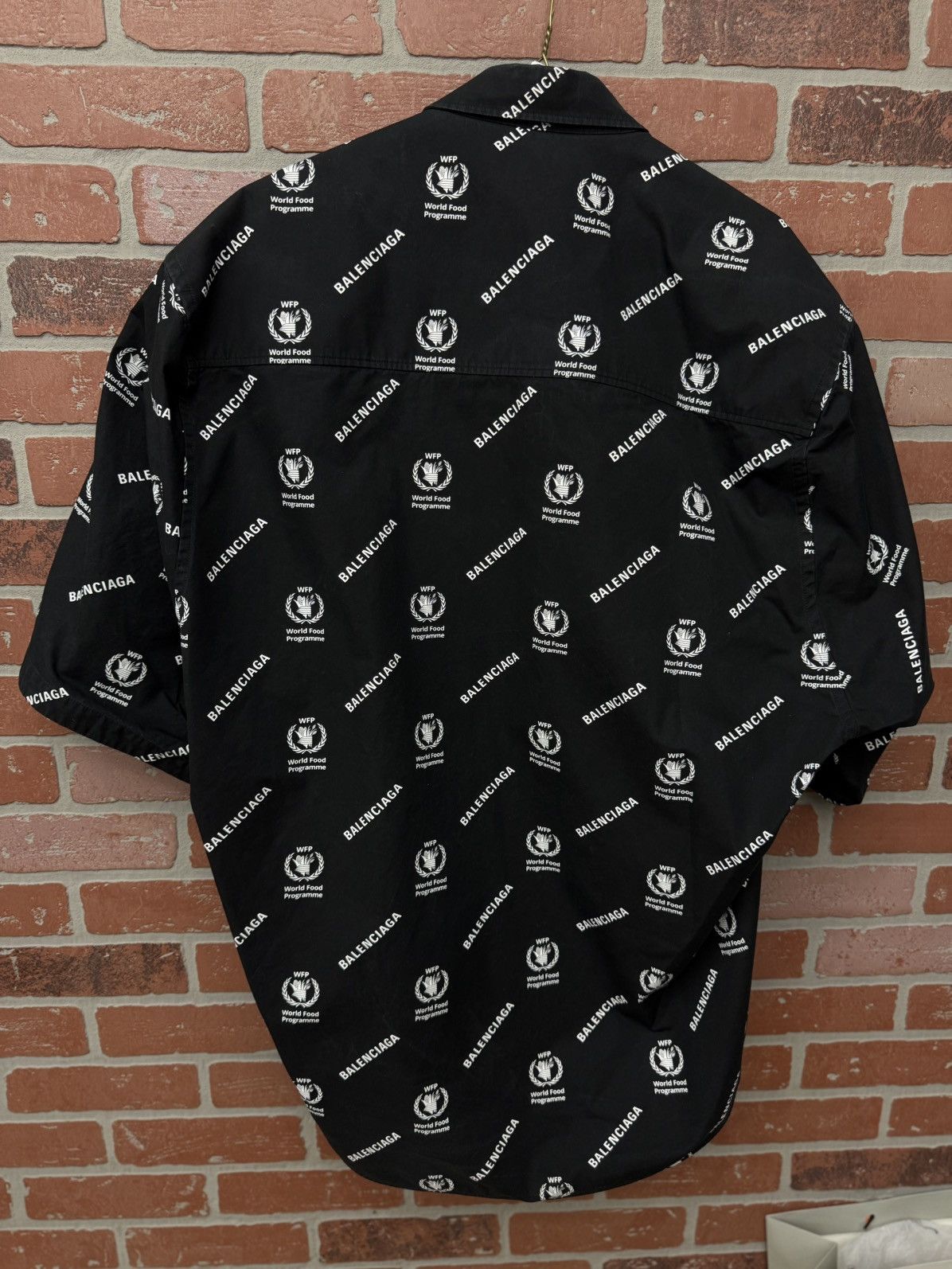 Balenciaga Balenciaga Button Up Tee Shirt Size 41 All Over Logo Size US S / EU 44-46 / 1 - 8 Thumbnail