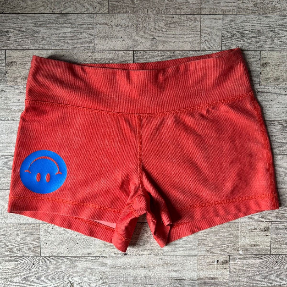 Vintage Retro, Upcycled, Upside Down Smiley, Active Micro Shorts Size 27" / US 4 / IT 40 - 12 Thumbnail