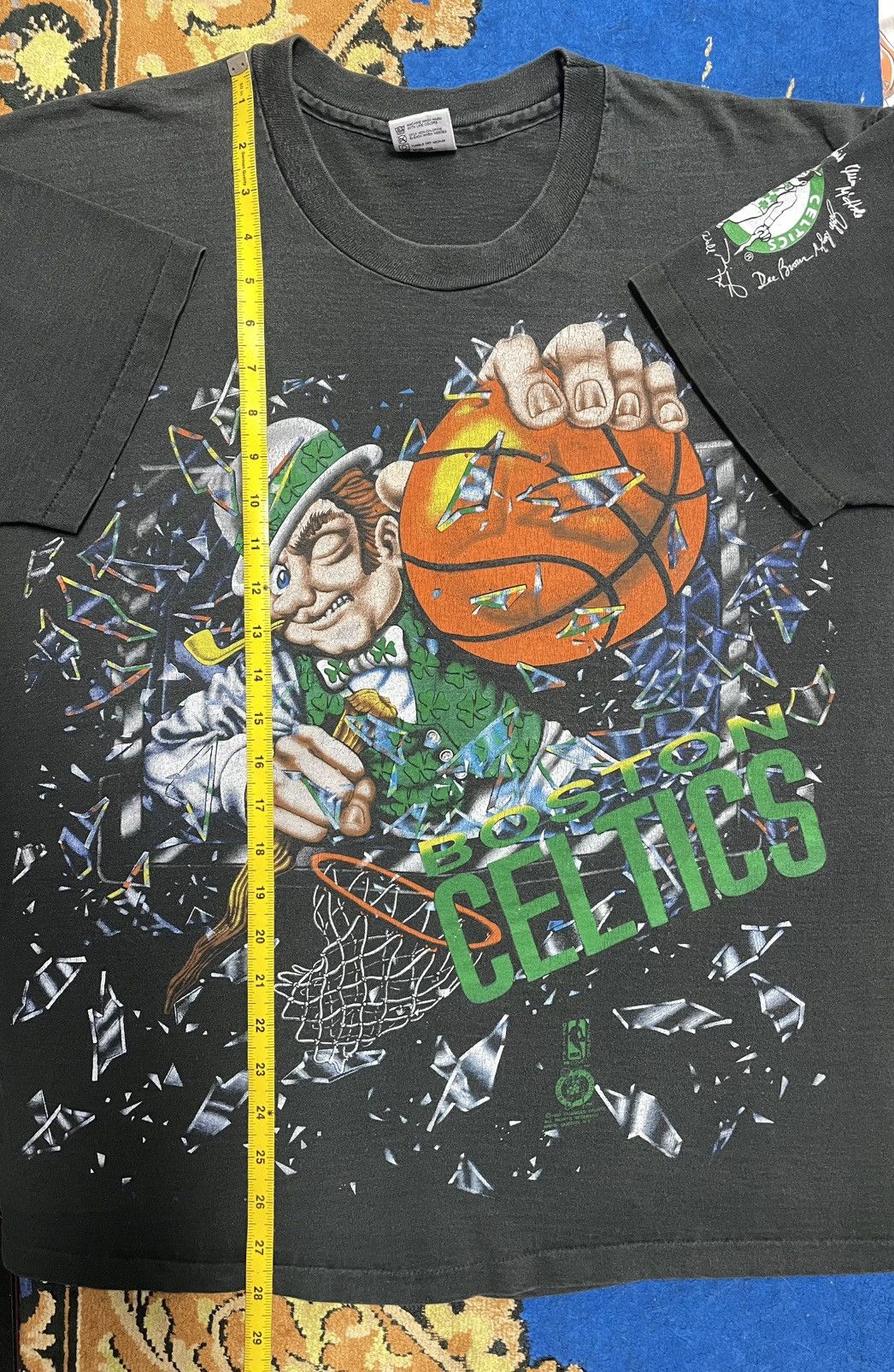 NBA Vintage 90s NBA Boston Celtics Shattered Backboard T-Shirt. Size US XL / EU 56 / 4 - 8 Thumbnail
