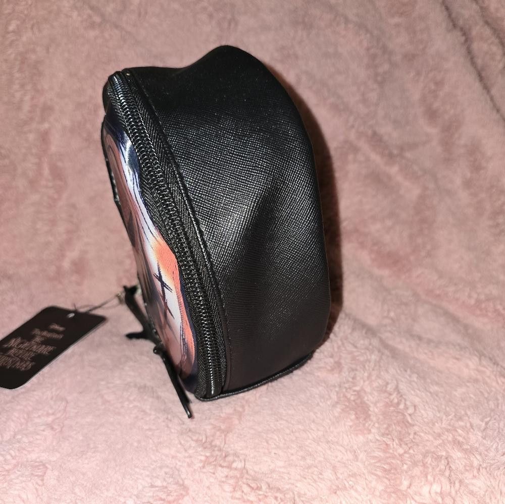 Designer 🎃👻 Disney Bioworld Jack Skellington Makeup Bag – NWT! 👻🎃 Size ONE SIZE - 5 Thumbnail