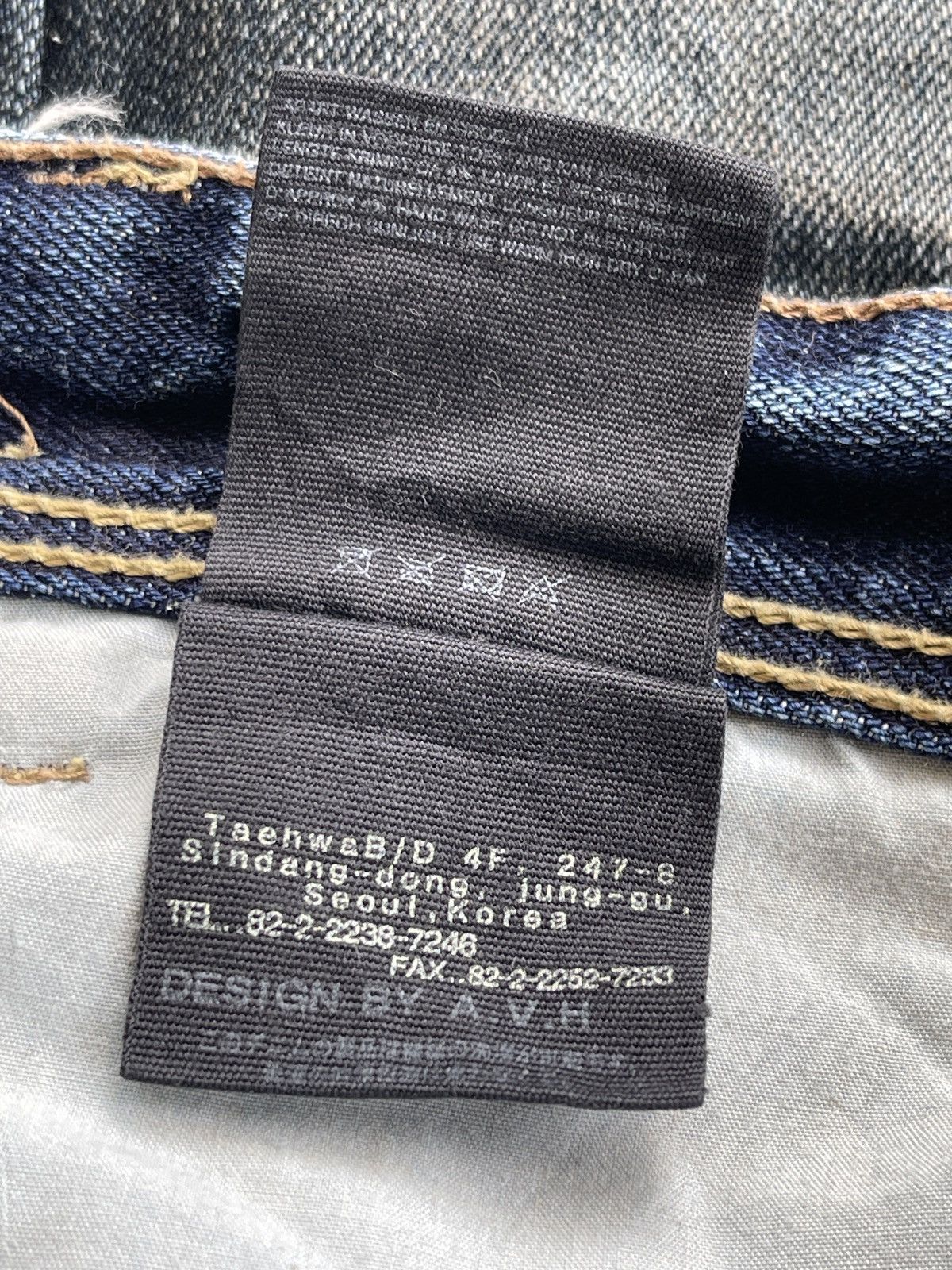 Vintage A.V.H Distressed Rusty Faded Studded Denim Size US 30 / EU 46 - 14 Thumbnail