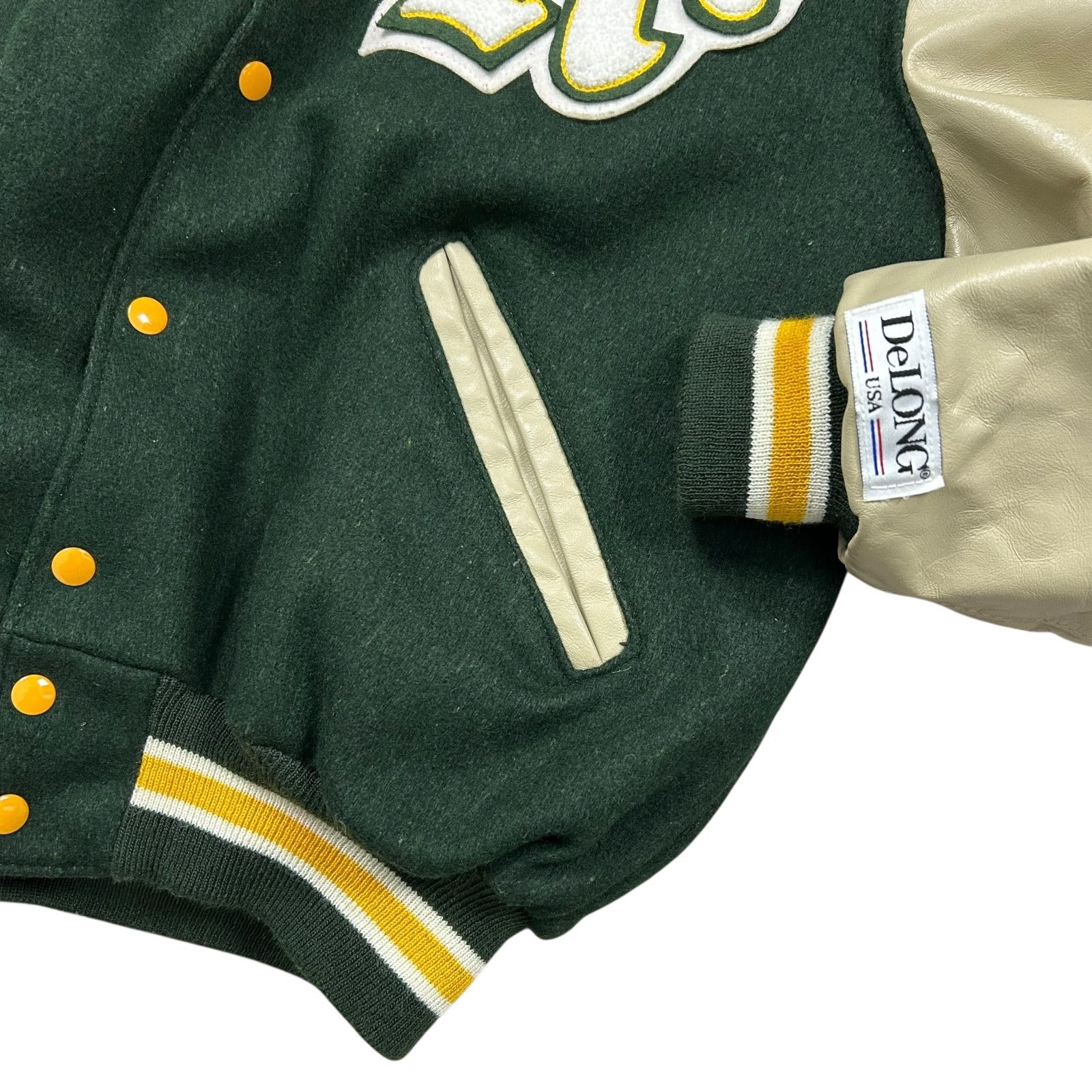 MLB VTG 90s OAKLAND ATHLETICS A's DELONG VARSITY JACKET Size US S / EU 44-46 / 1 - 6 Thumbnail