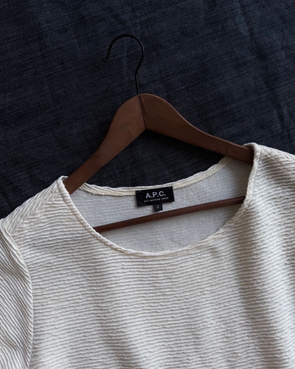 A.P.C. A.P.C T-SHIRT Size S / US 4 / IT 40 - 3 Thumbnail