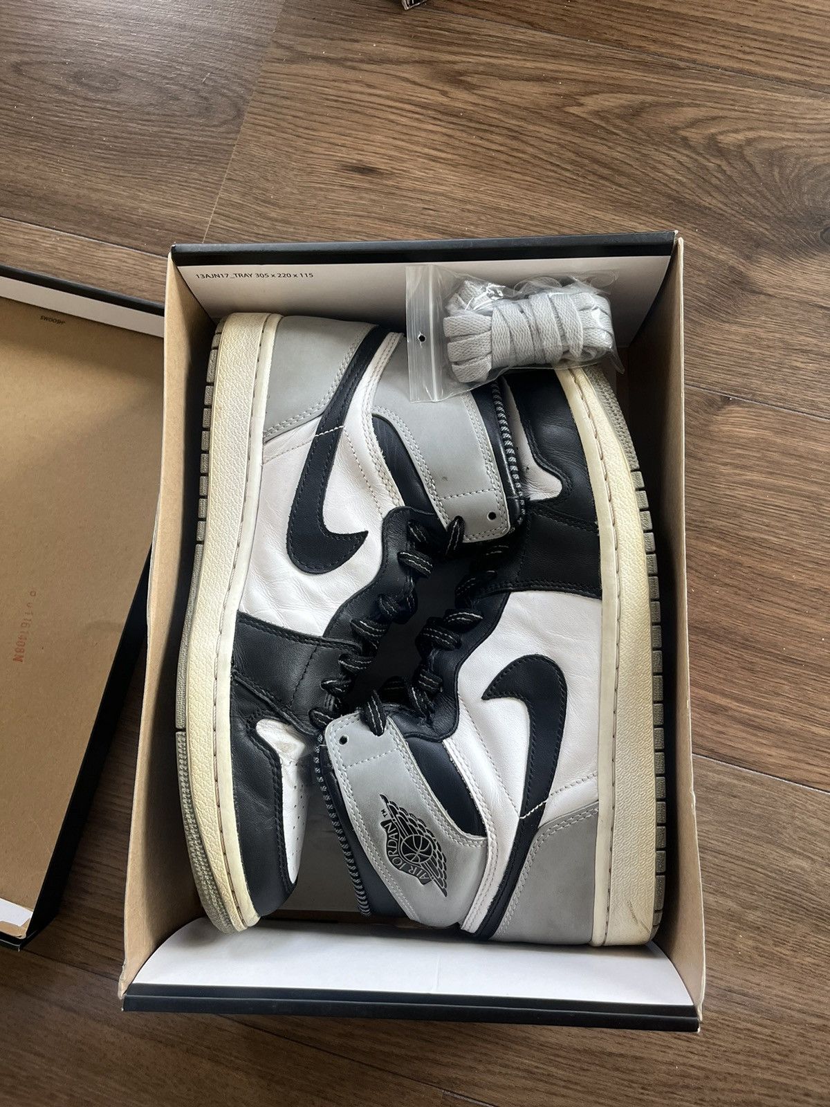 Jordan Brand Jordan 1 “Barons” white/black/Grey Size US 9 / EU 42 - 4 Thumbnail