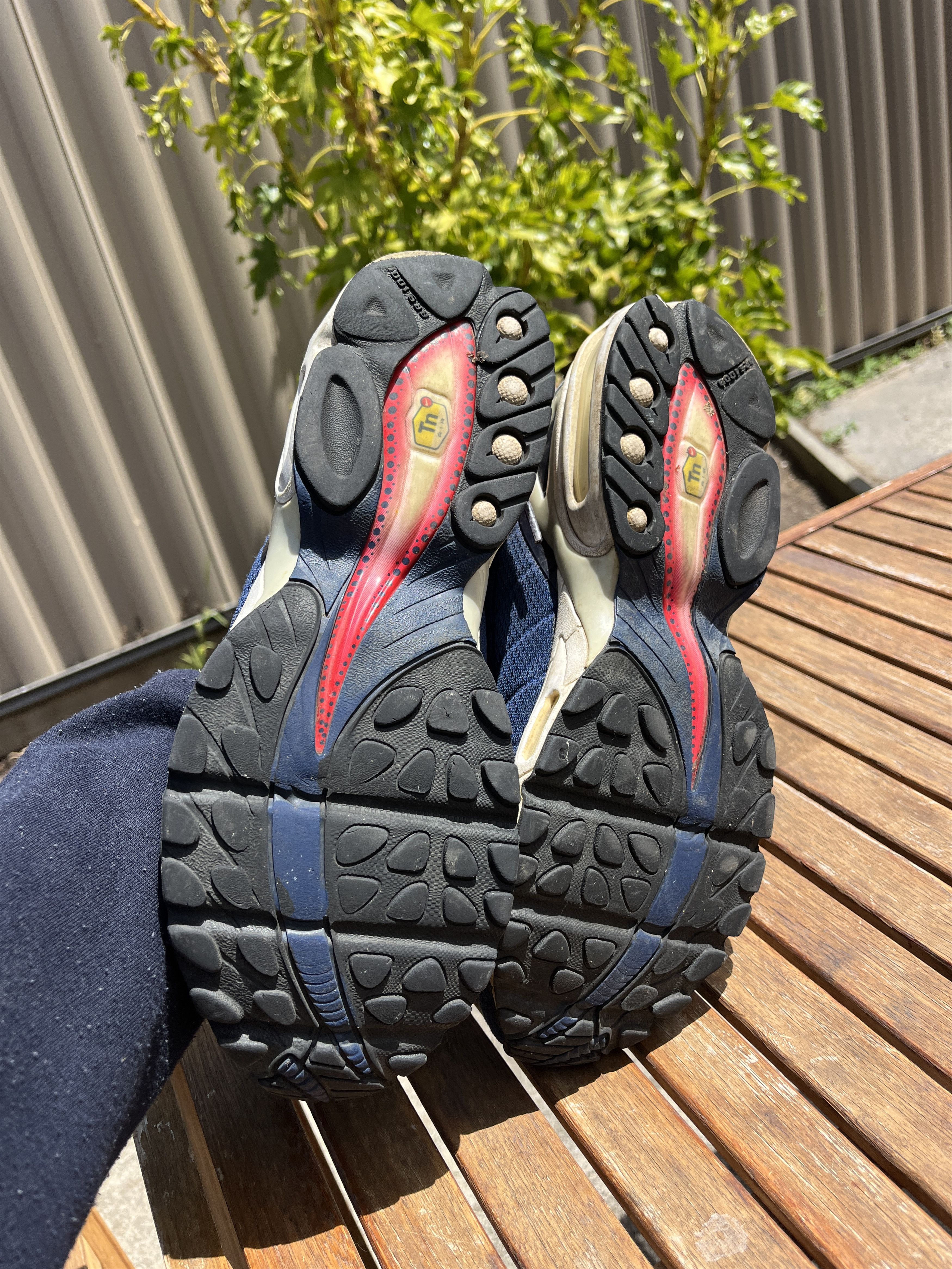 Nike Nike Air Max Tailwind V Size US 10 / EU 43 - 2 Thumbnail