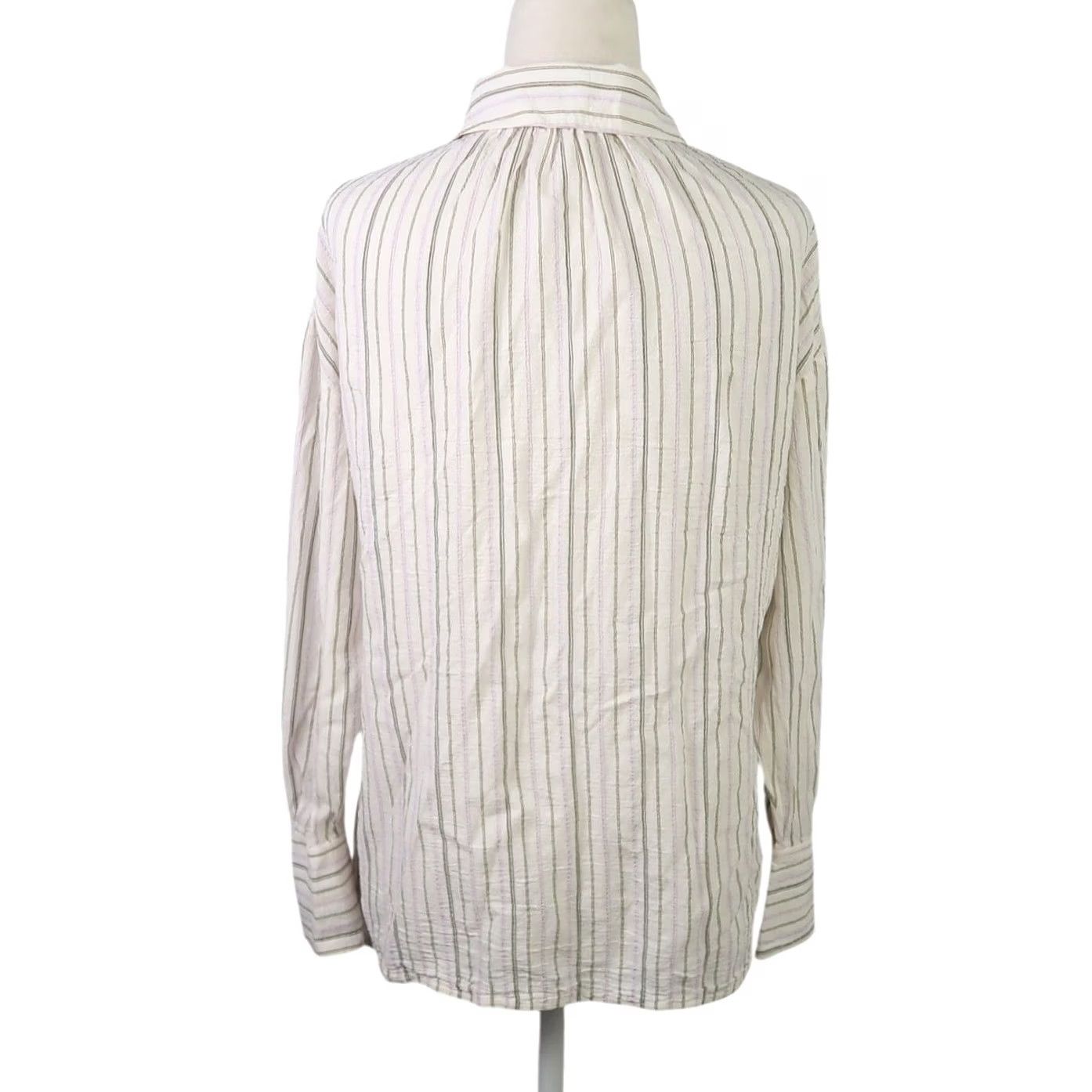Vintage A.L.C. cream and green pinstripe snap front top Shirt Women Size 2 Long Sleeve Collared Bow Tie Pattern Striped Fall Spring Summer Size XS / US 0-2 / IT 36-38 - 4 Thumbnail
