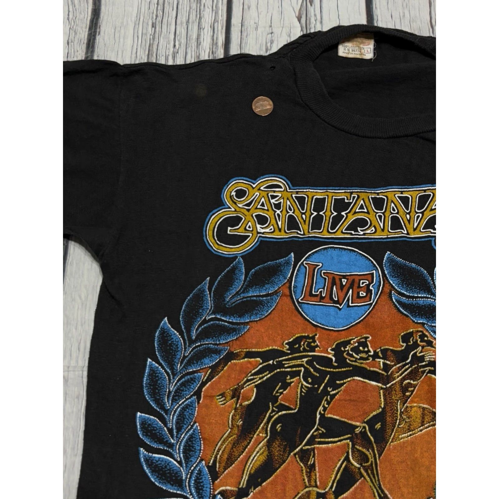 VINTAGE Carlos Santana T-Shirt 70s Concert Band Short Sleeve Small