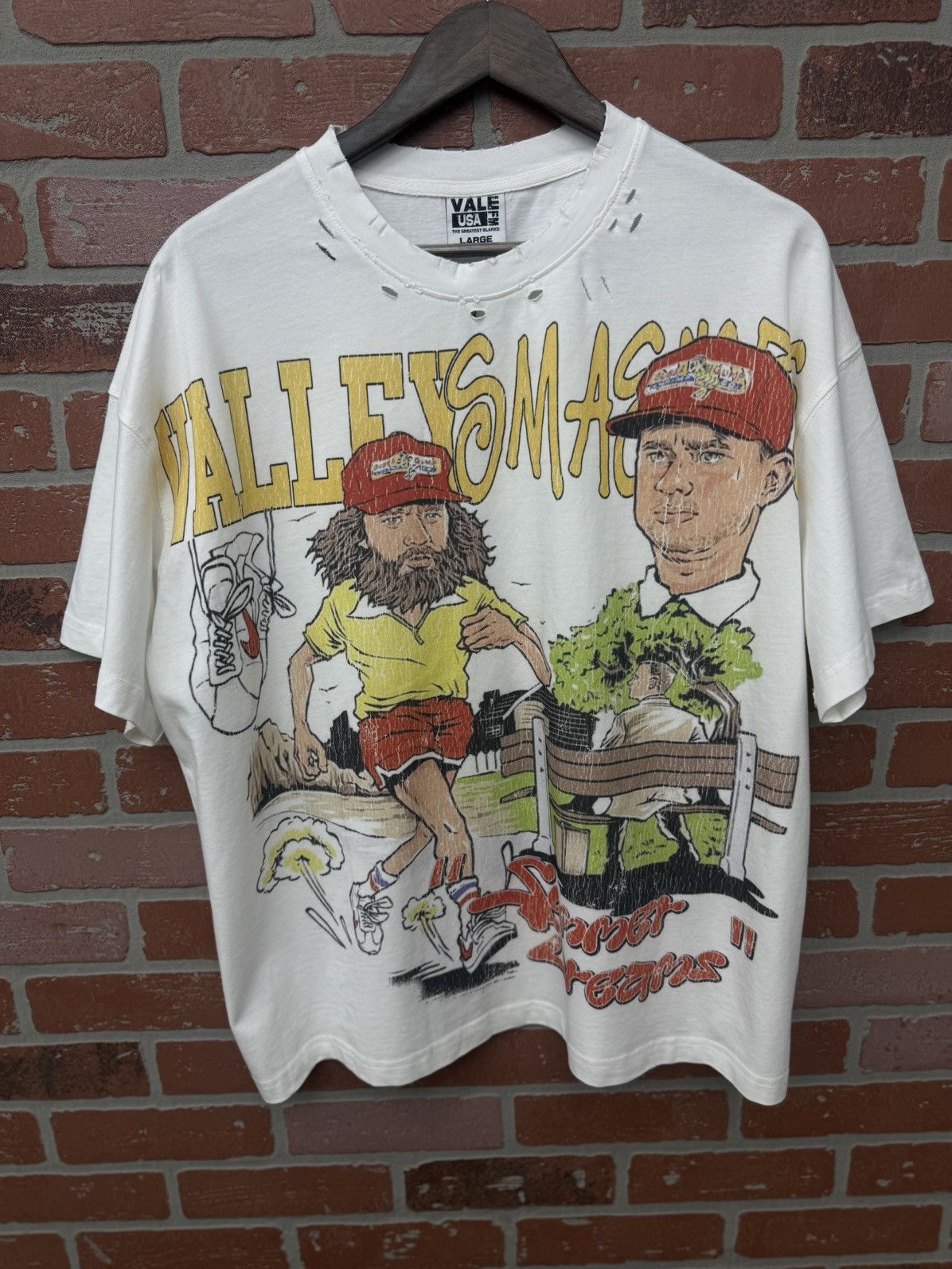 Vale Valley White Summer Tee Men’s Size L (NEW) Size US L / EU 52-54 / 3 - 1 Thumbnail