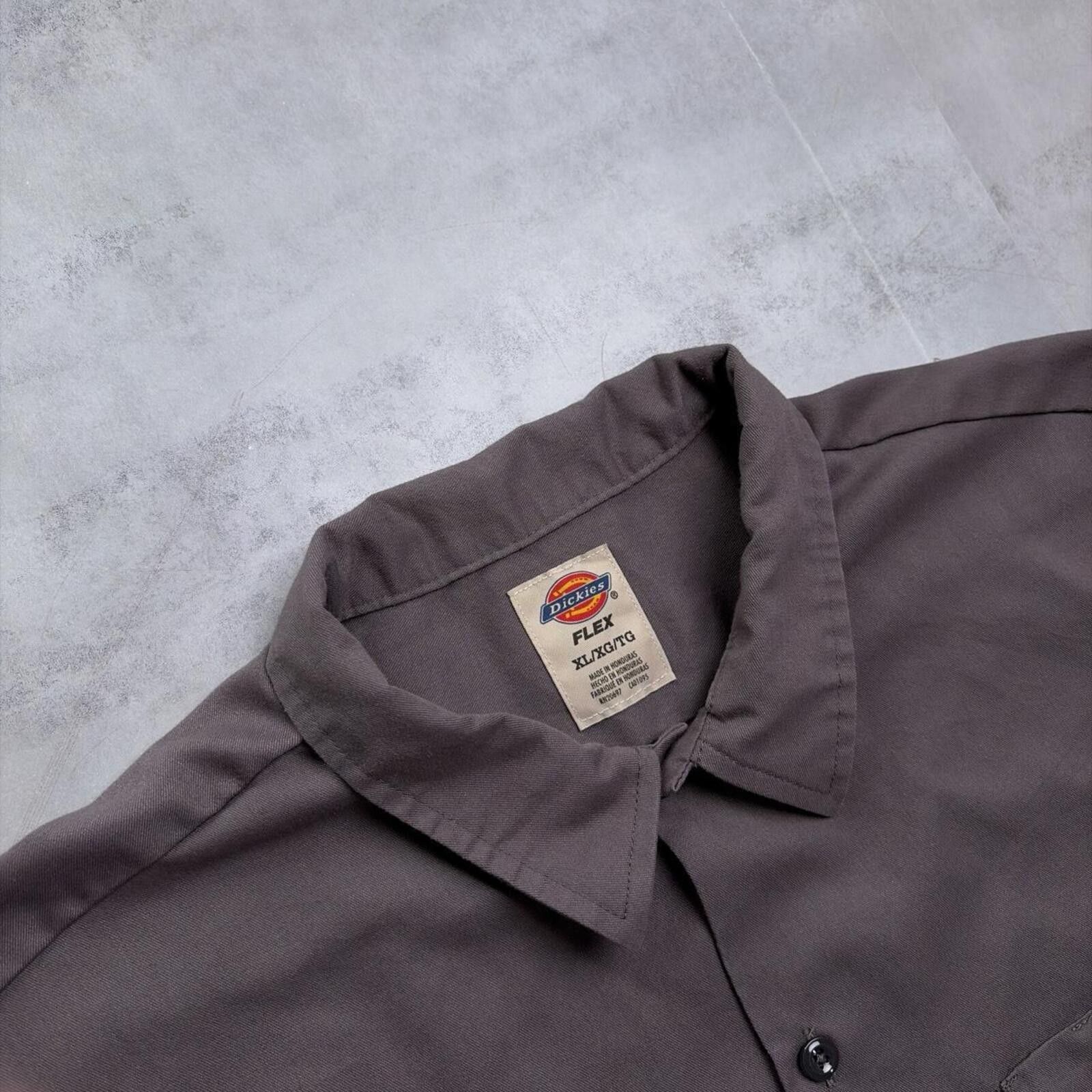 Dickies Y2K Grey Dickies Workwear Long Sleeve Button Up Shirt Size US XL / EU 56 / 4 - 5 Thumbnail