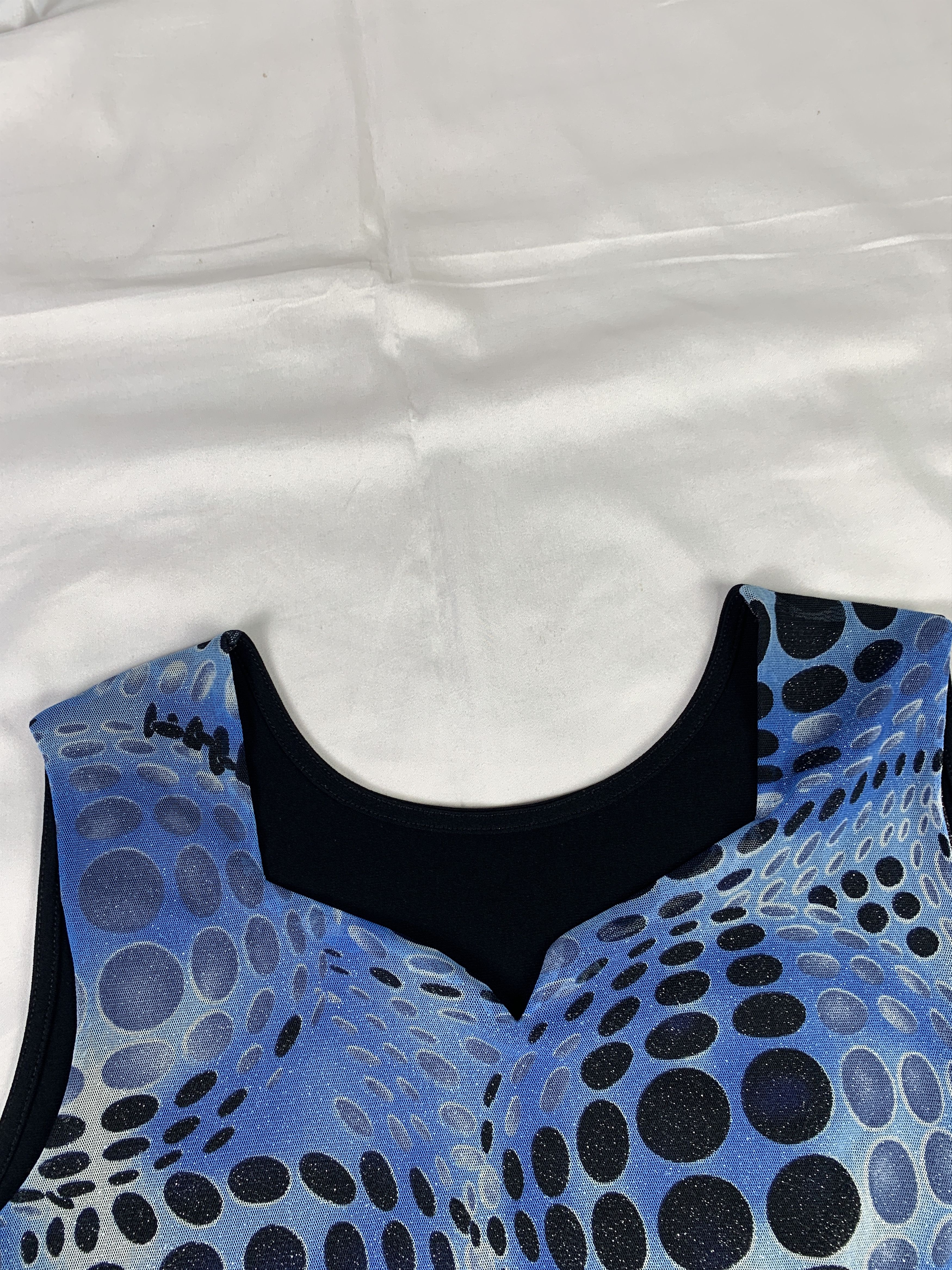 Japanese Brand Illusion Liquidify Glittery Mesh Top (M) Size M / US 6-8 / IT 42-44 - 5 Thumbnail