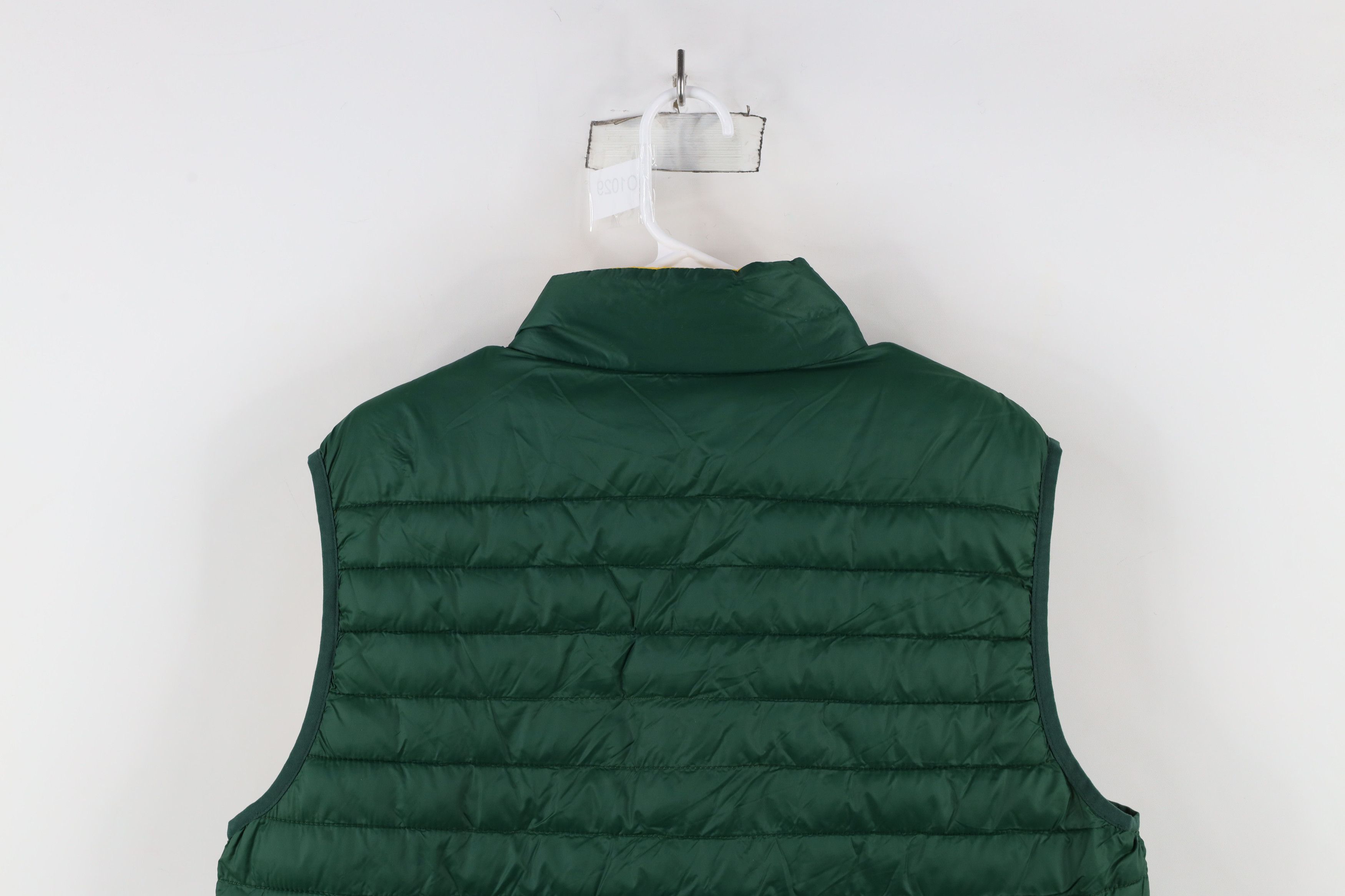 Vintage New Green Bay Packers Football Puffer Vest Jacket Green Size US L / EU 52-54 / 3 - 11 Thumbnail