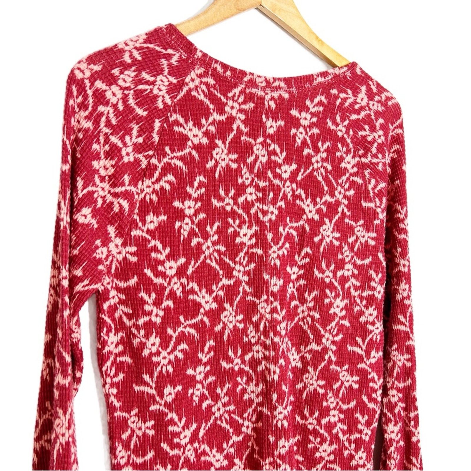 Target Basics New with Tag Women’s Knox Rose Floral Thermal Long Sleeve Size M / US 6-8 / IT 42-44 - 6 Thumbnail
