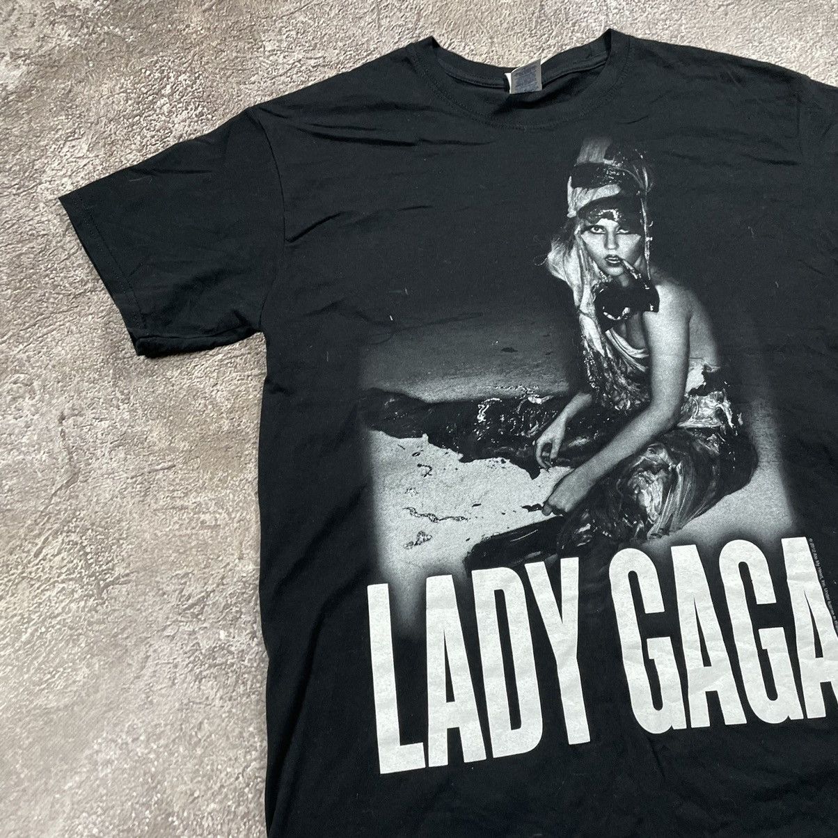 Vintage Vintage Y2K Lady Gaga Graphic Tee Streetwear Dark Wide Leg M Size US M / EU 48-50 / 2 - 2 Thumbnail