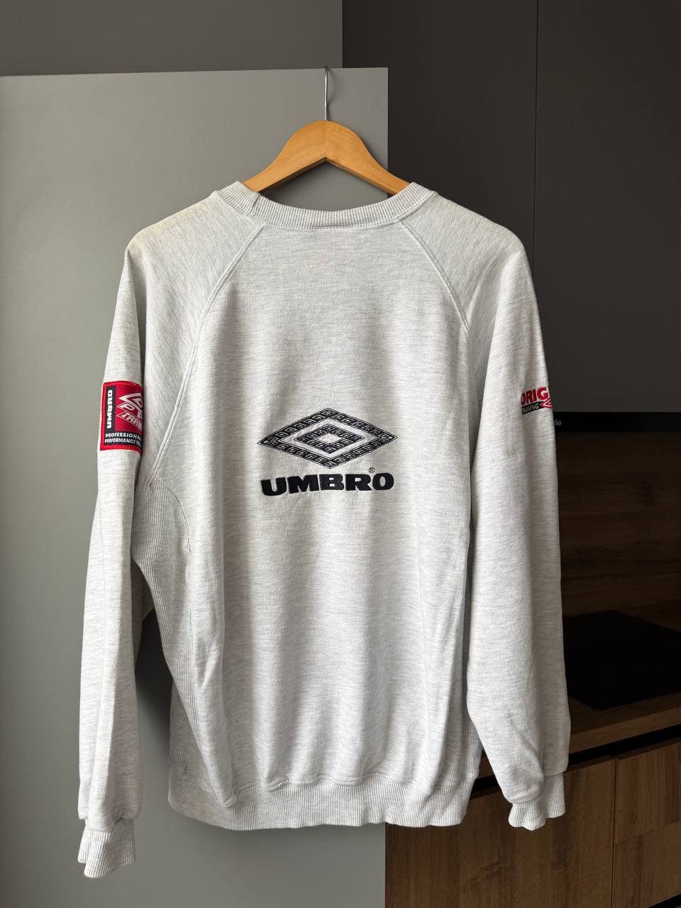 Umbro Vintage 80s Umbro Pro training sweatshirt size L Size US L / EU 52-54 / 3 - 6 Thumbnail