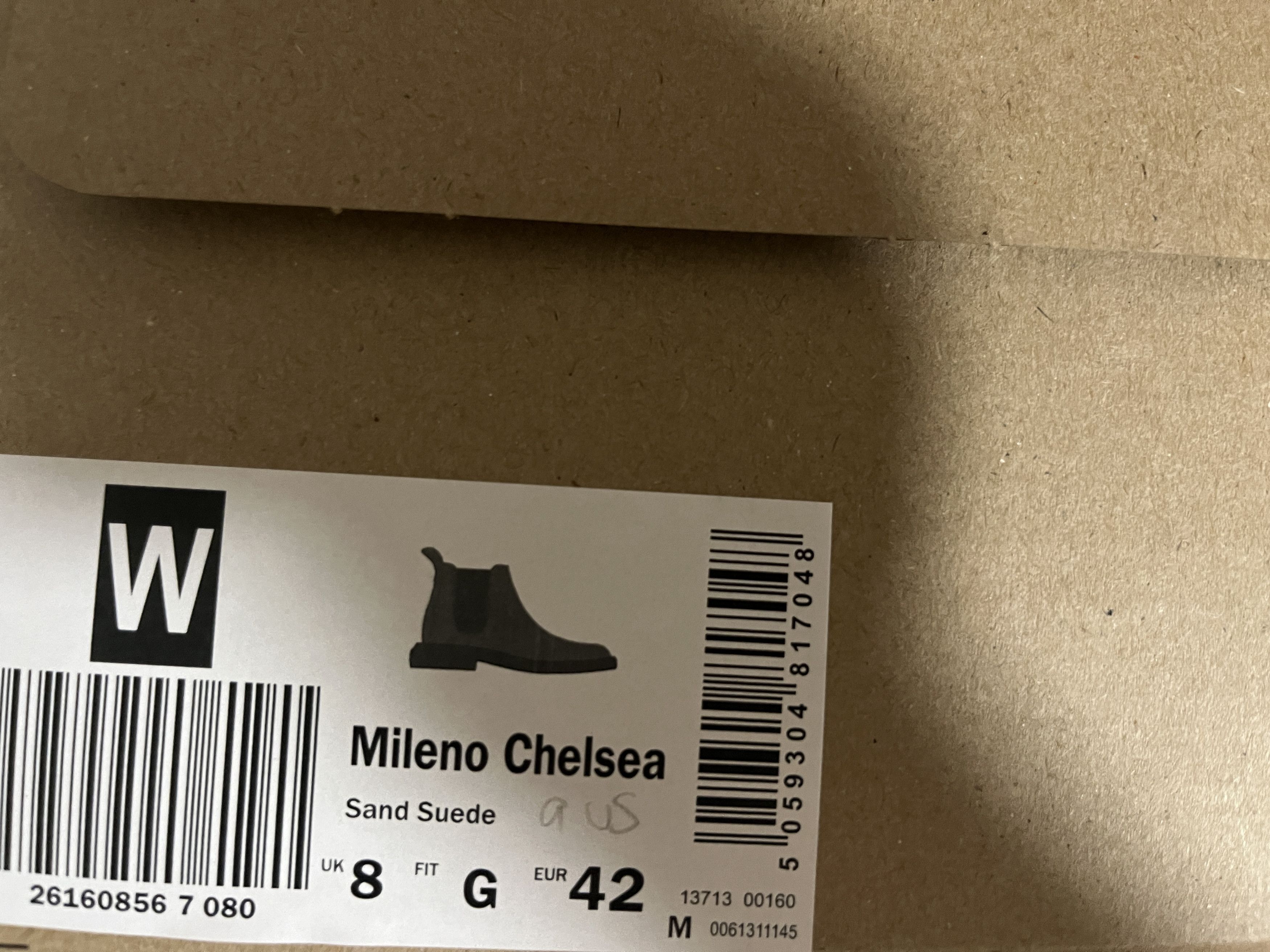 Clarks Mileno Chelsea Suede Boots Size US 9.5 / EU 42-43 - 10 Thumbnail