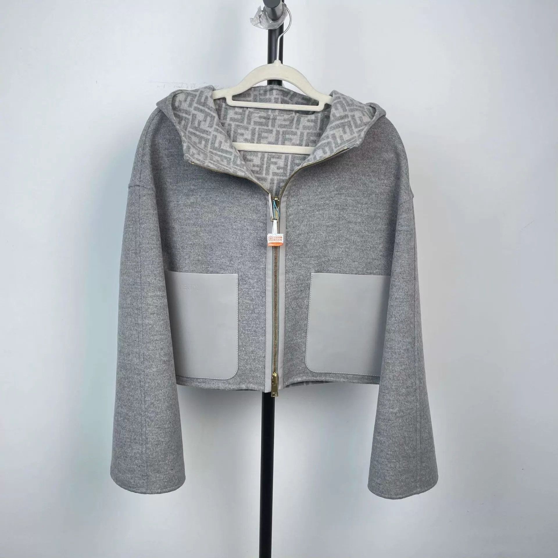 Fendi Fendi 98 New Gray Allover Prnt Dbl Wool Coat 42 Size M / US 6-8 / IT 42-44 - 1 Thumbnail
