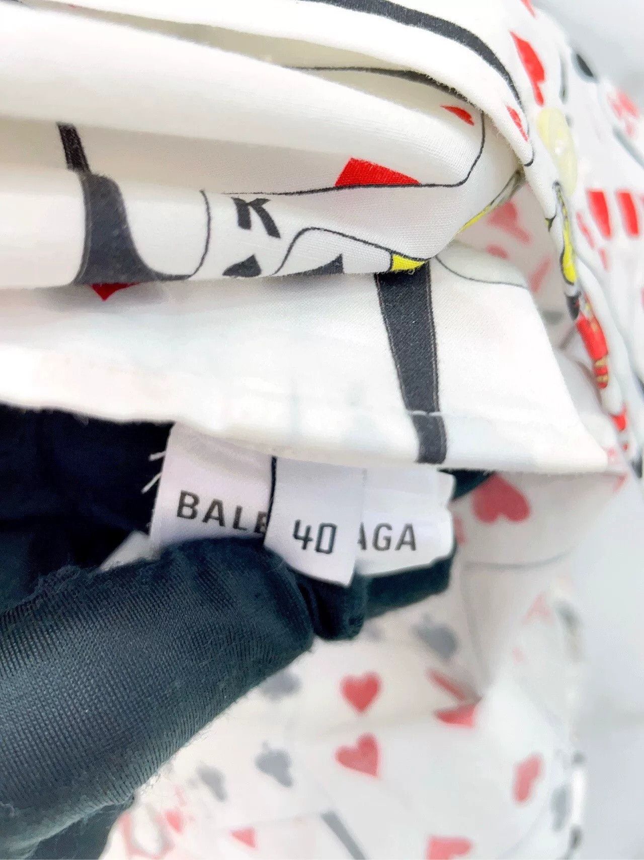 Balenciaga Balenciaga Playing Cards Print Shirt Size US XXS / EU 40 - 6 Thumbnail