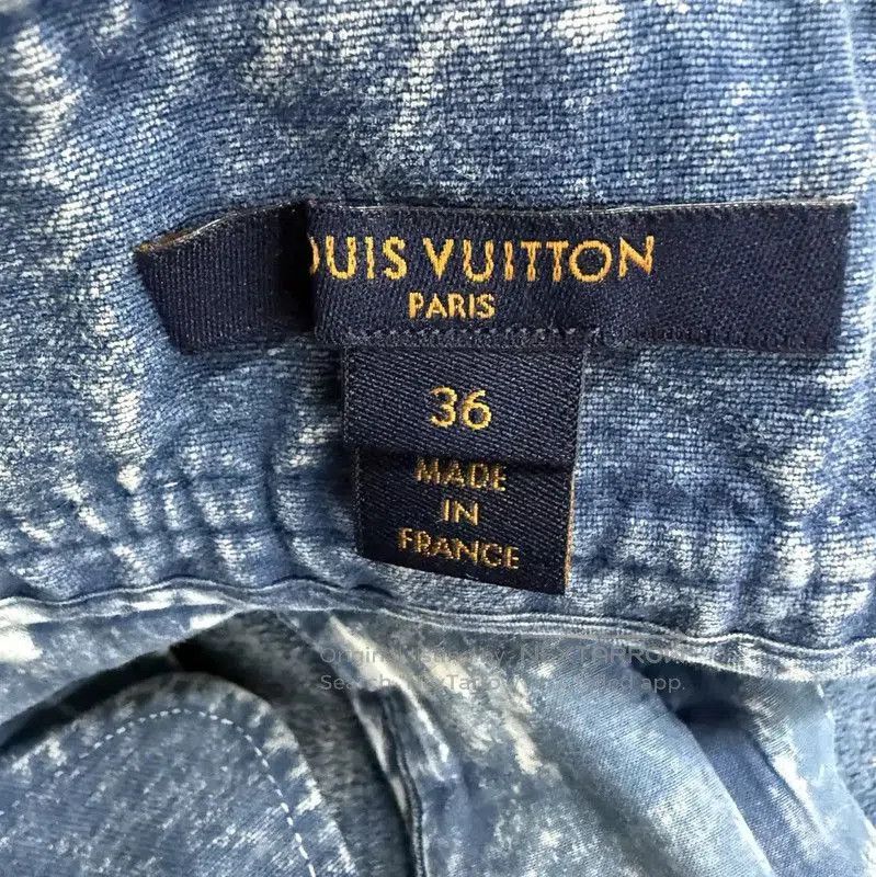 Louis Vuitton Louis Vuitton Blue Cotton Women's Shorts . Size 23" - 7 Thumbnail
